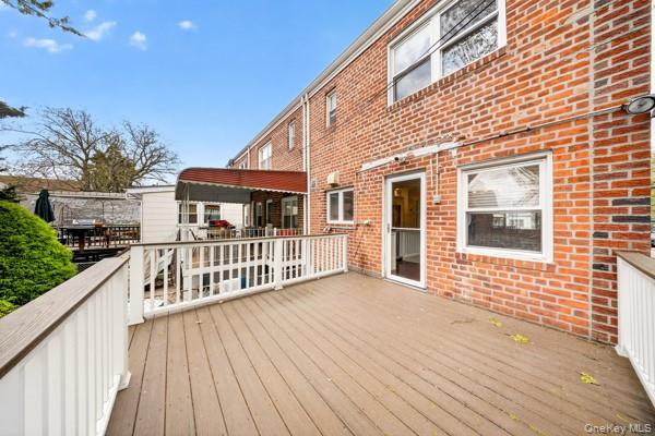 Single Family 43rd Avenue  Queens, NY 11361, MLS-987807-23