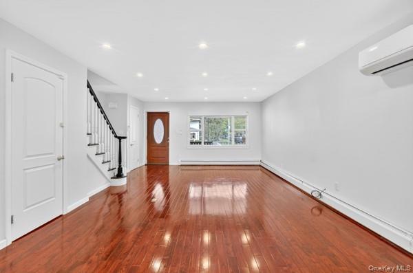 Single Family 43rd Avenue  Queens, NY 11361, MLS-987807-5