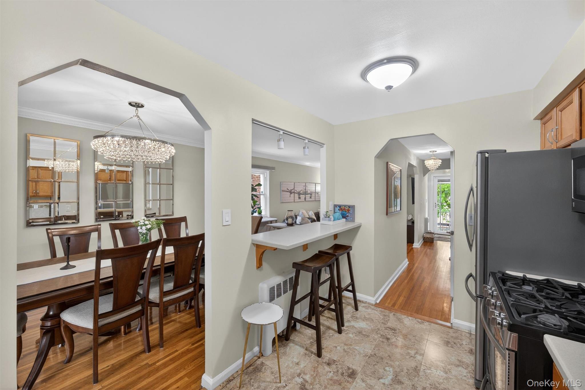 Single Family Bruckner  Bronx, NY 10461, MLS-987819-16