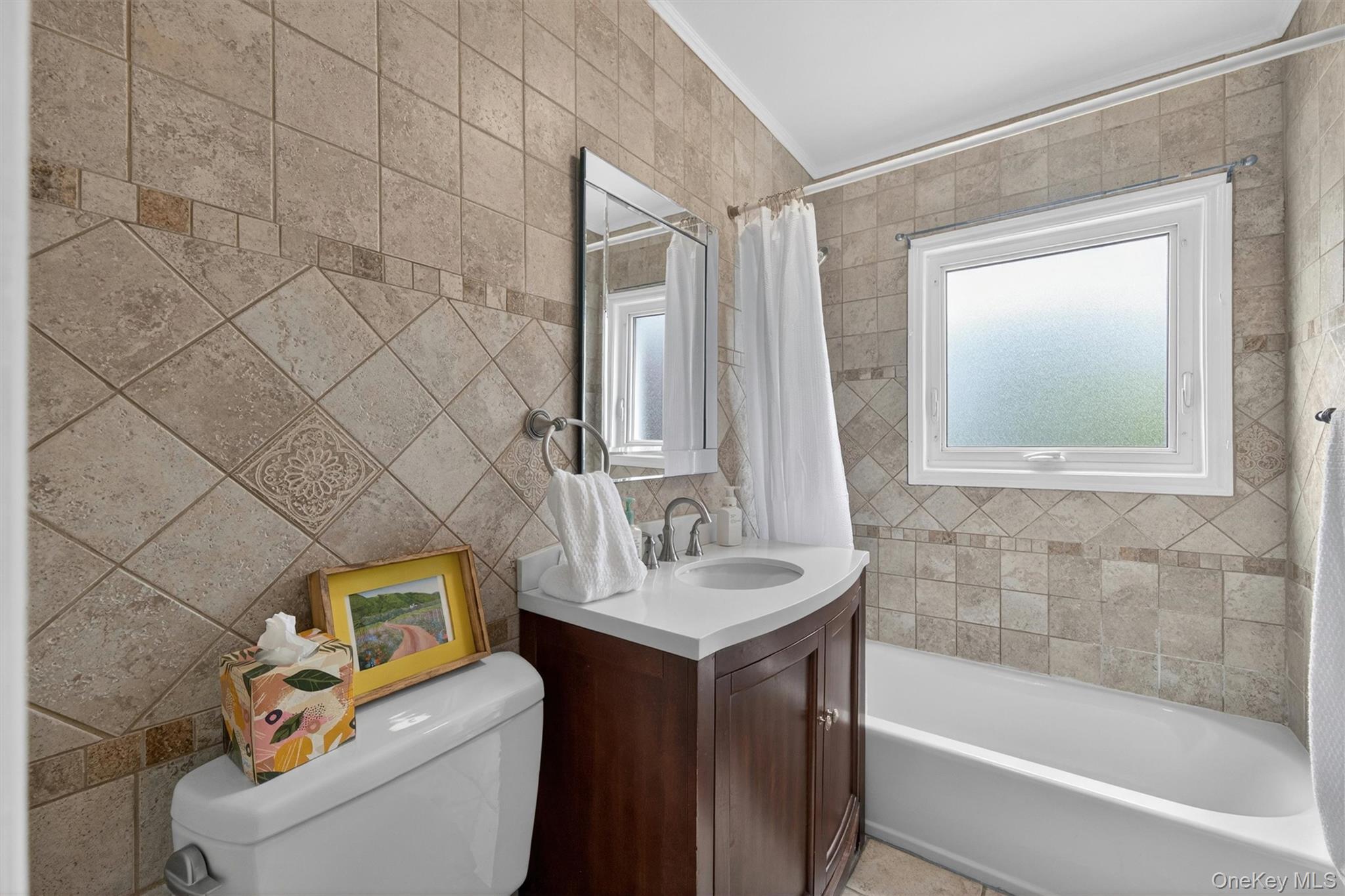 Single Family Bruckner  Bronx, NY 10461, MLS-987819-25
