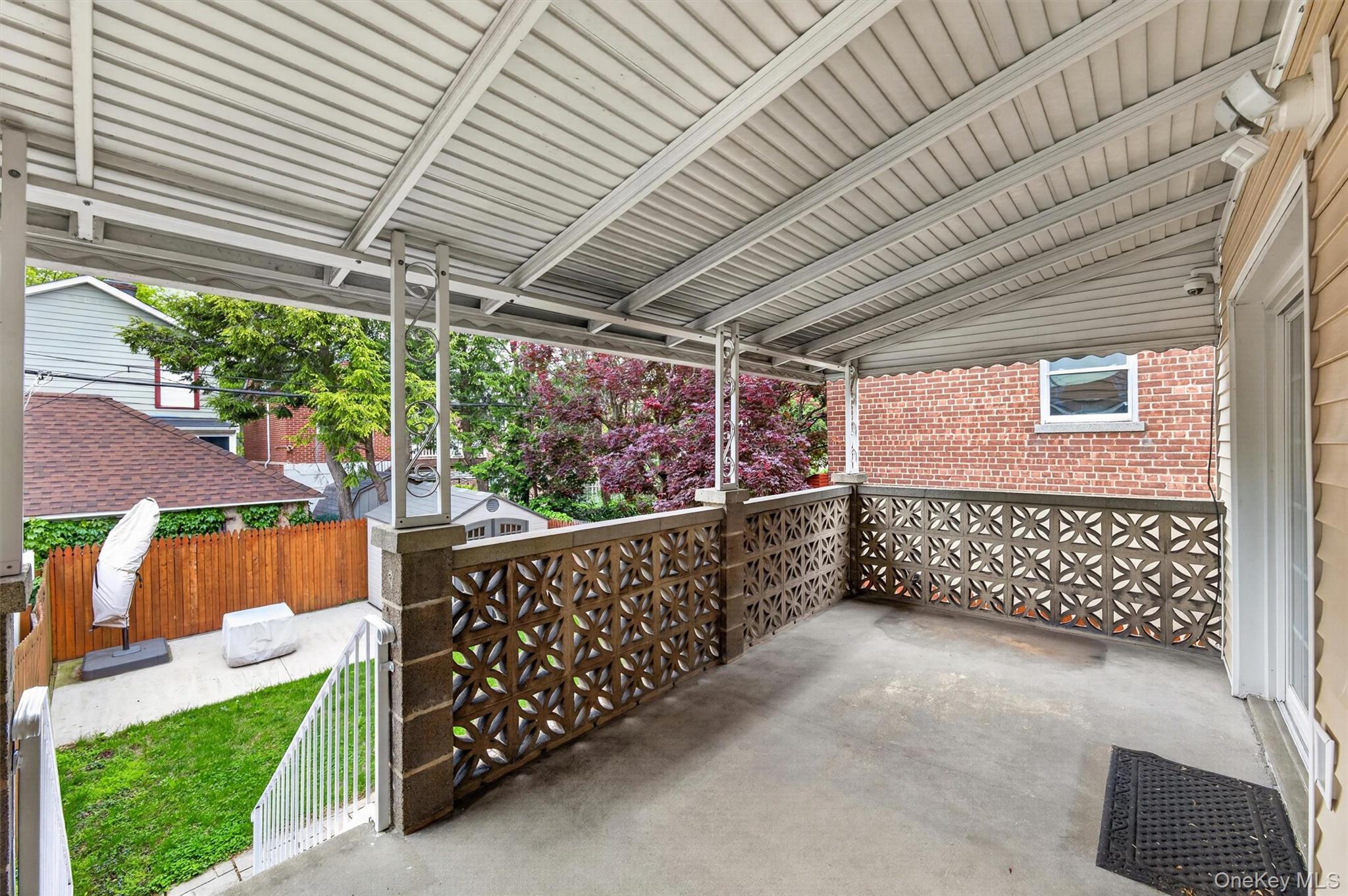 Single Family Bruckner  Bronx, NY 10461, MLS-987819-37