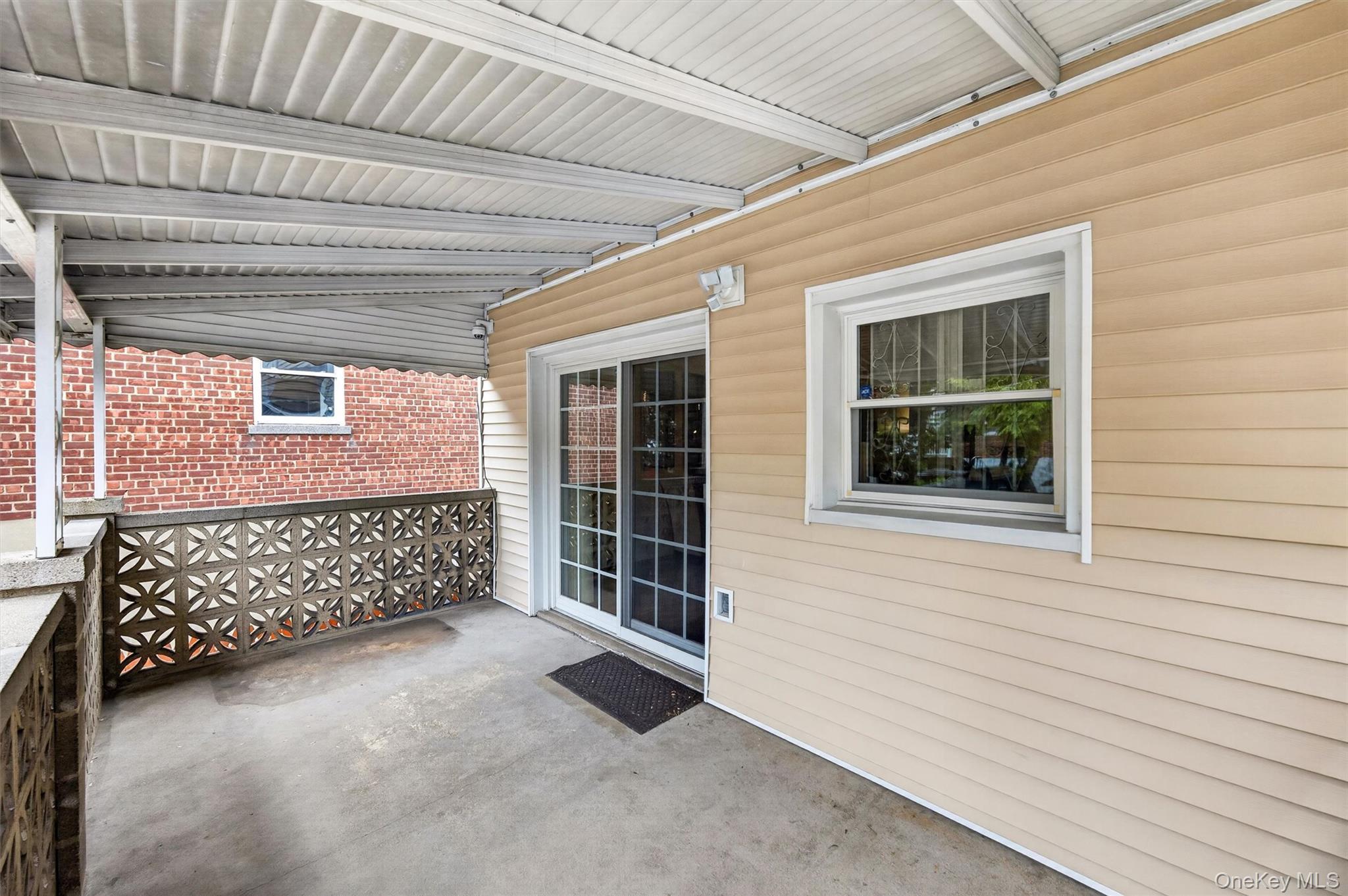 Single Family Bruckner  Bronx, NY 10461, MLS-987819-44