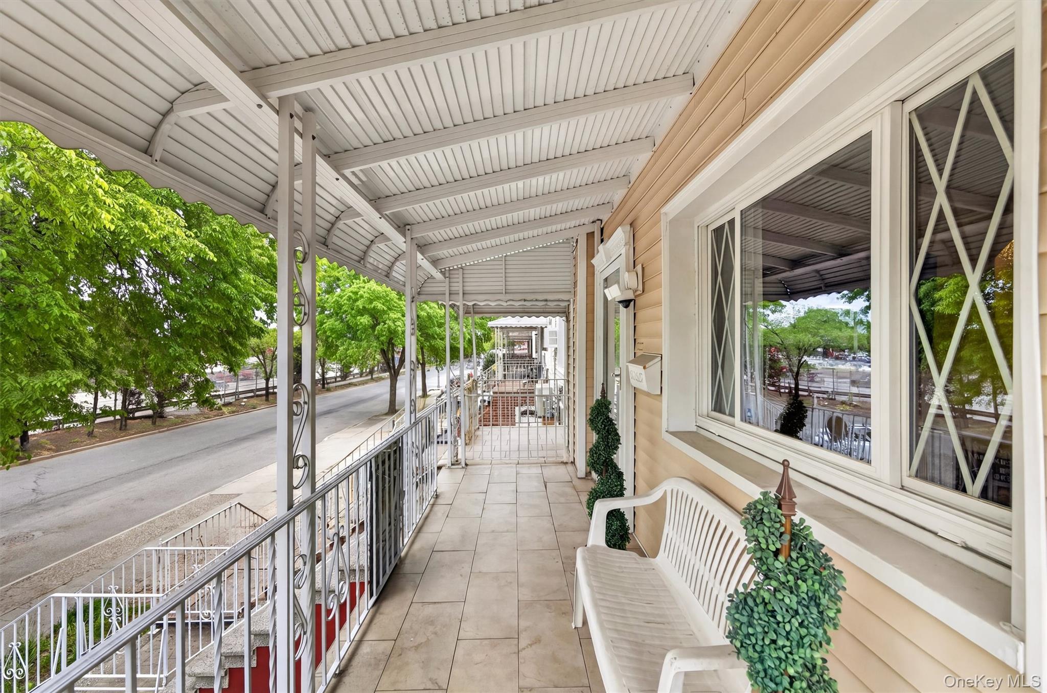 Single Family Bruckner  Bronx, NY 10461, MLS-987819-6