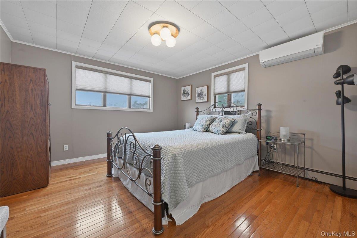 Single Family Higgins  Nassau County, NY 11572, MLS-987829-16