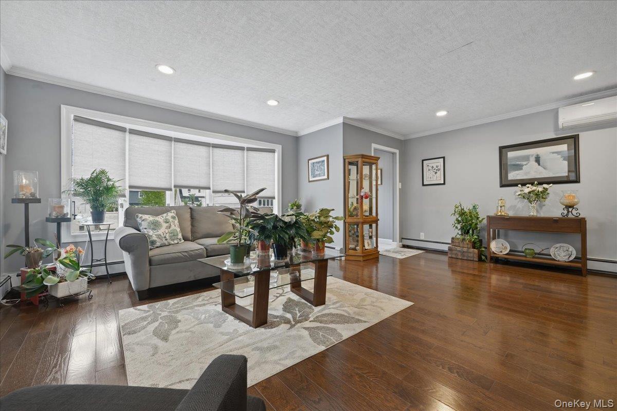 Single Family Higgins  Nassau County, NY 11572, MLS-987829-3