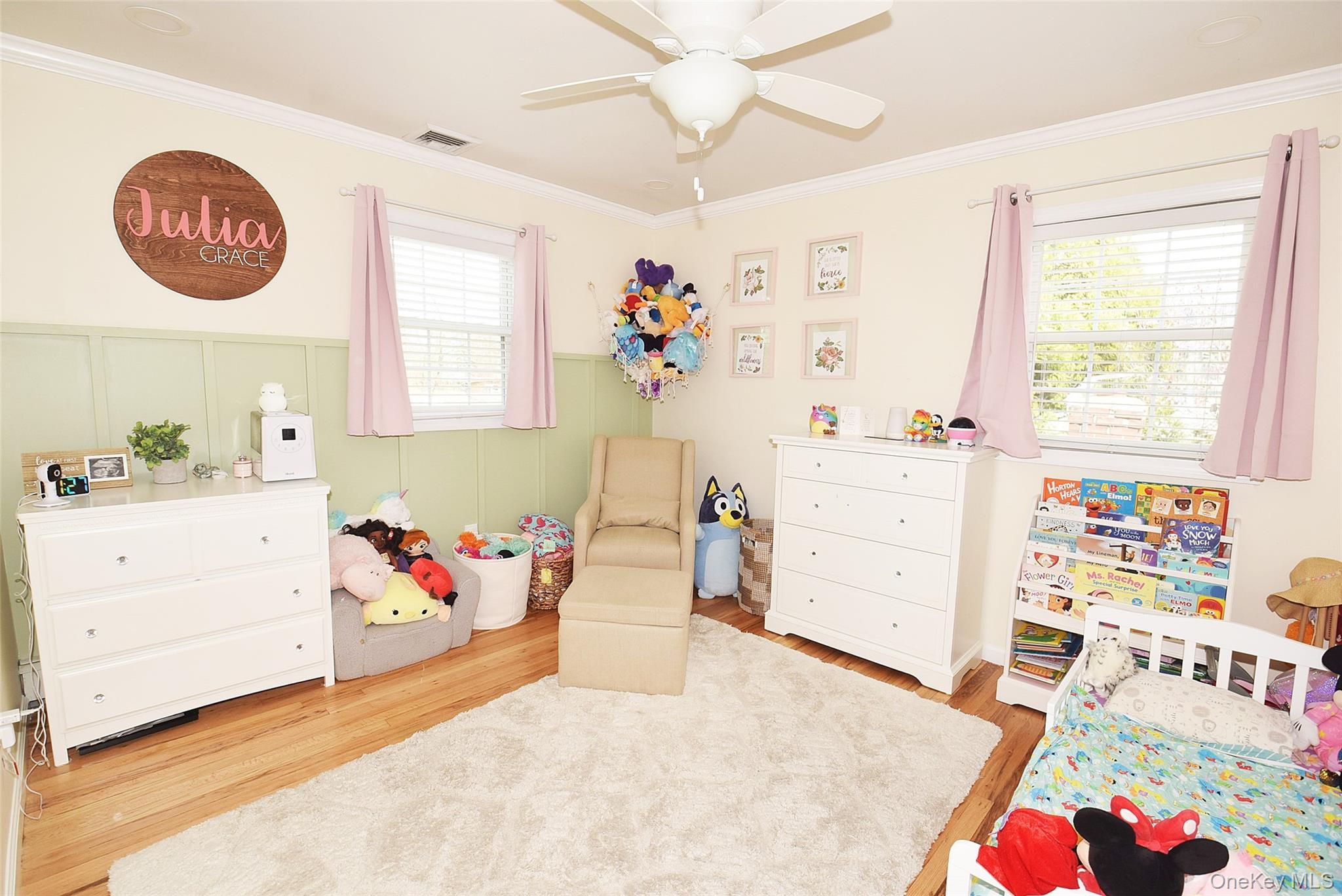 Single Family Lagoon  Suffolk County, NY 11730, MLS-987840-18