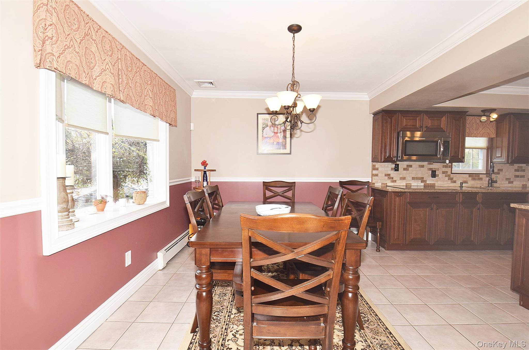 Single Family Lagoon  Suffolk County, NY 11730, MLS-987840-7