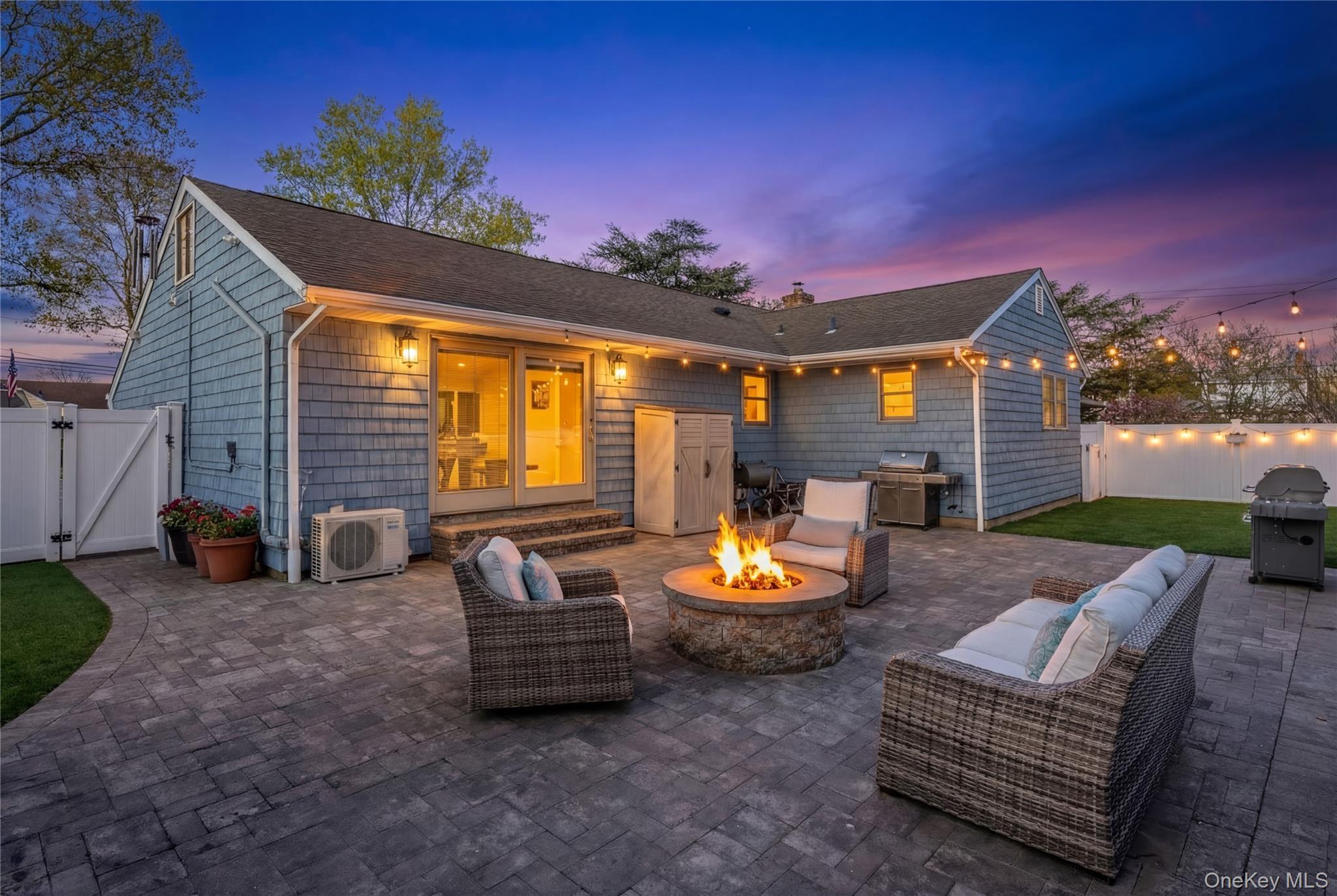 Single Family Eileen  Nassau County, NY 11572, MLS-987841-29