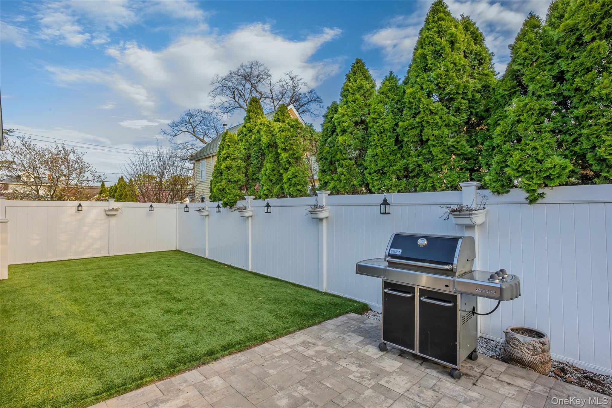Single Family Eileen  Nassau County, NY 11572, MLS-987841-32