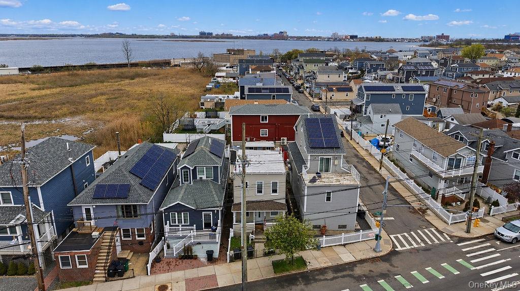 Single Family Cross Bay  Queens, NY 11693, MLS-987868-29