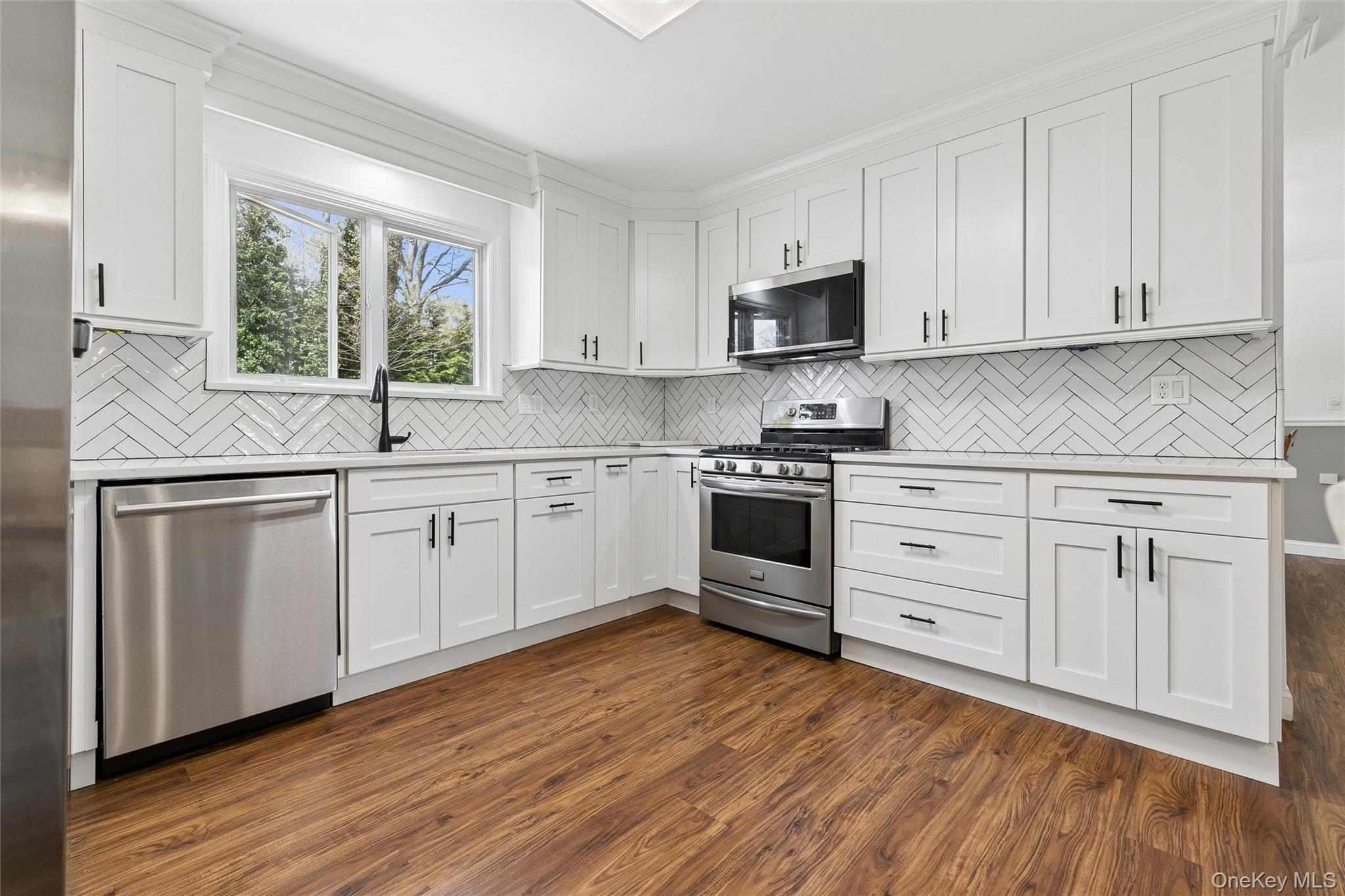 Single Family Westview Drive  Suffolk County, NY 11952, MLS-987905-8
