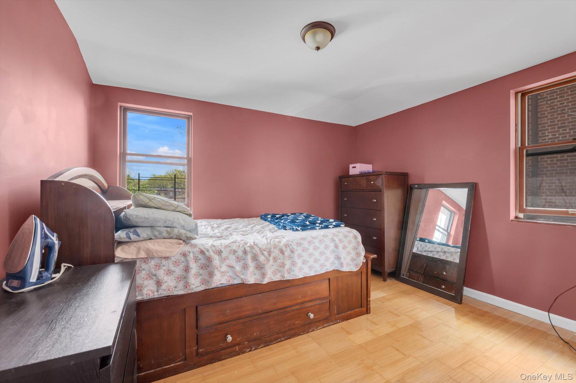 Single Family 49th Street  Queens, NY 11105, MLS-987912-16
