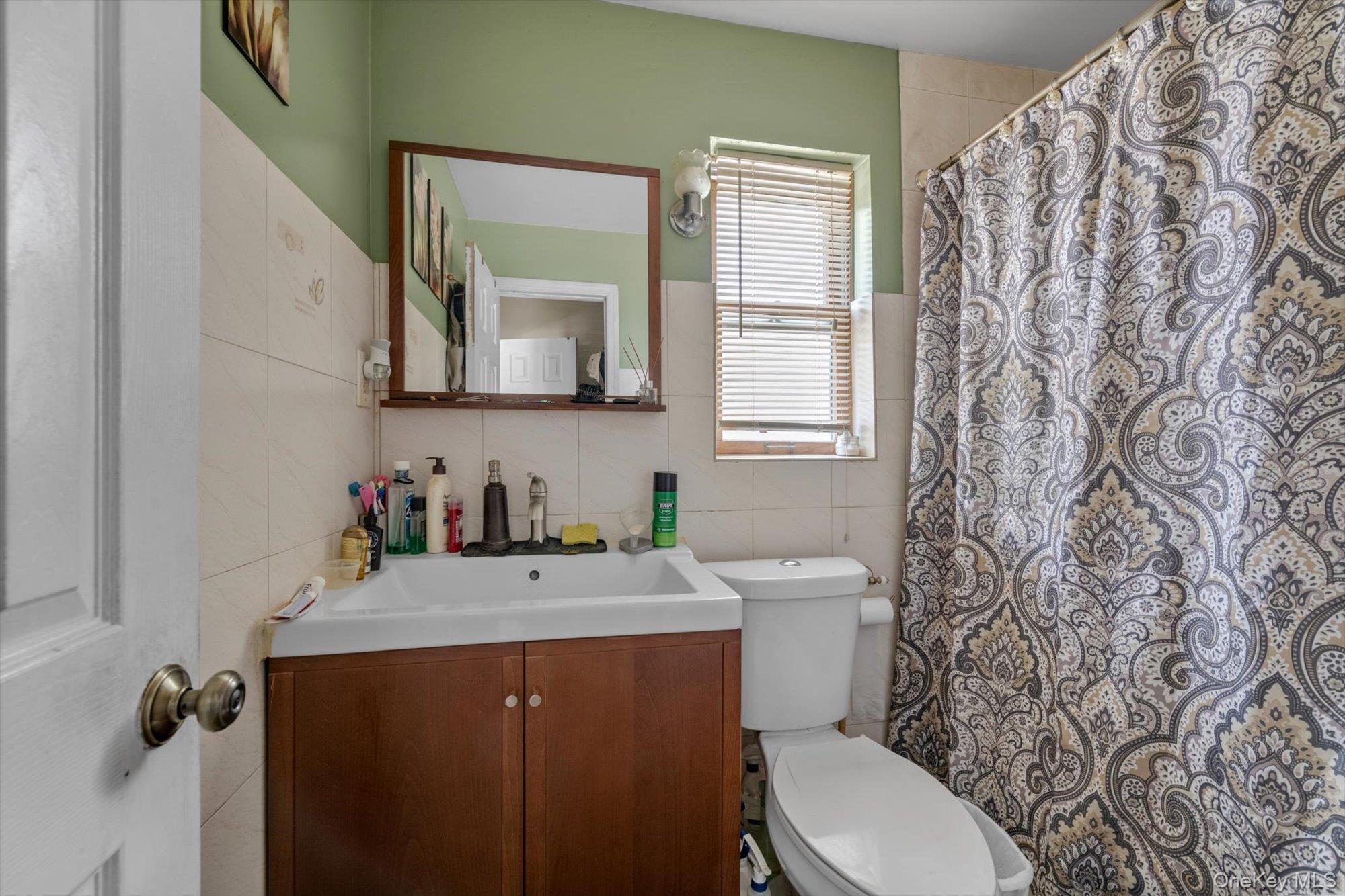 Single Family 49th Street  Queens, NY 11105, MLS-987912-17