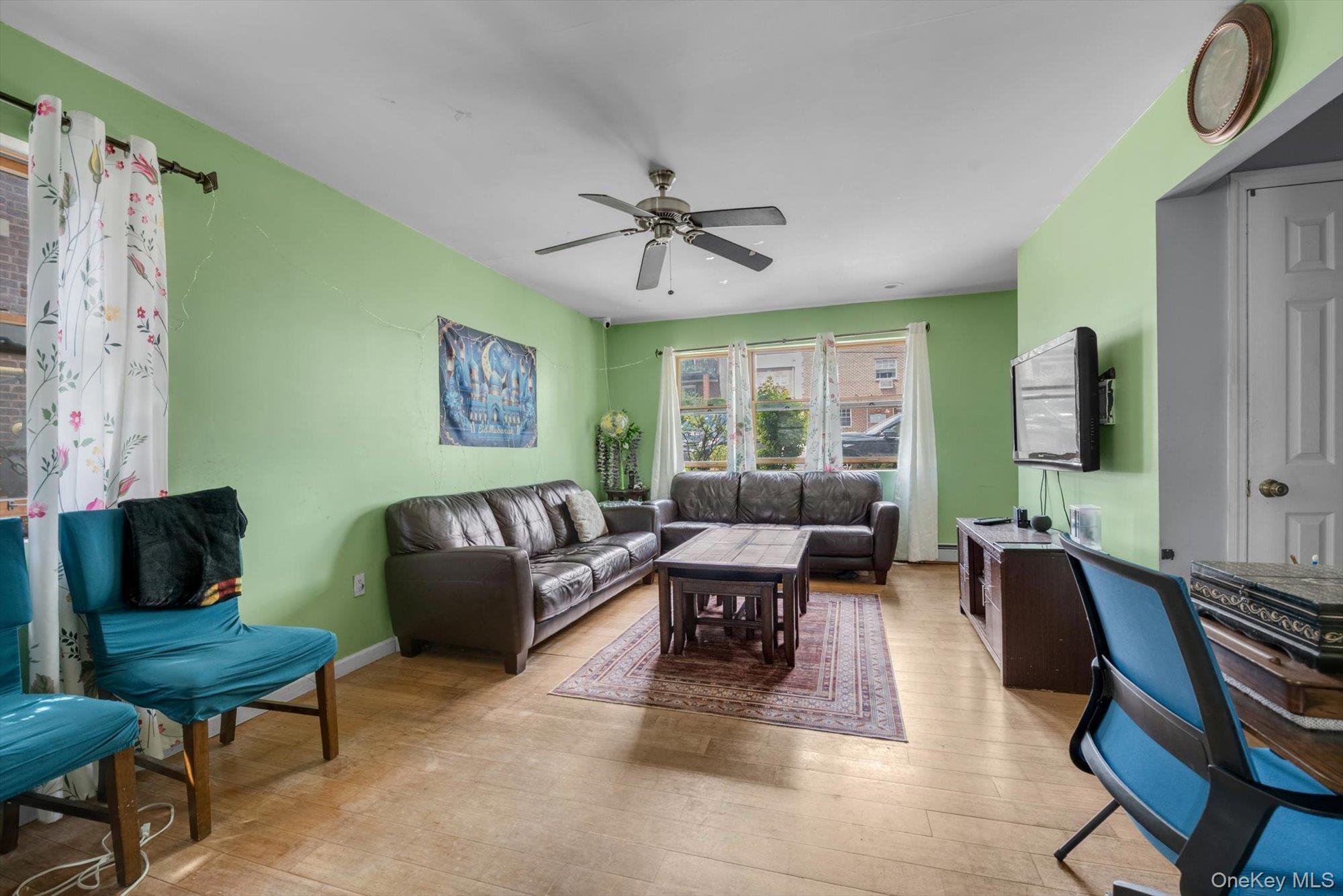 Single Family 49th Street  Queens, NY 11105, MLS-987912-2