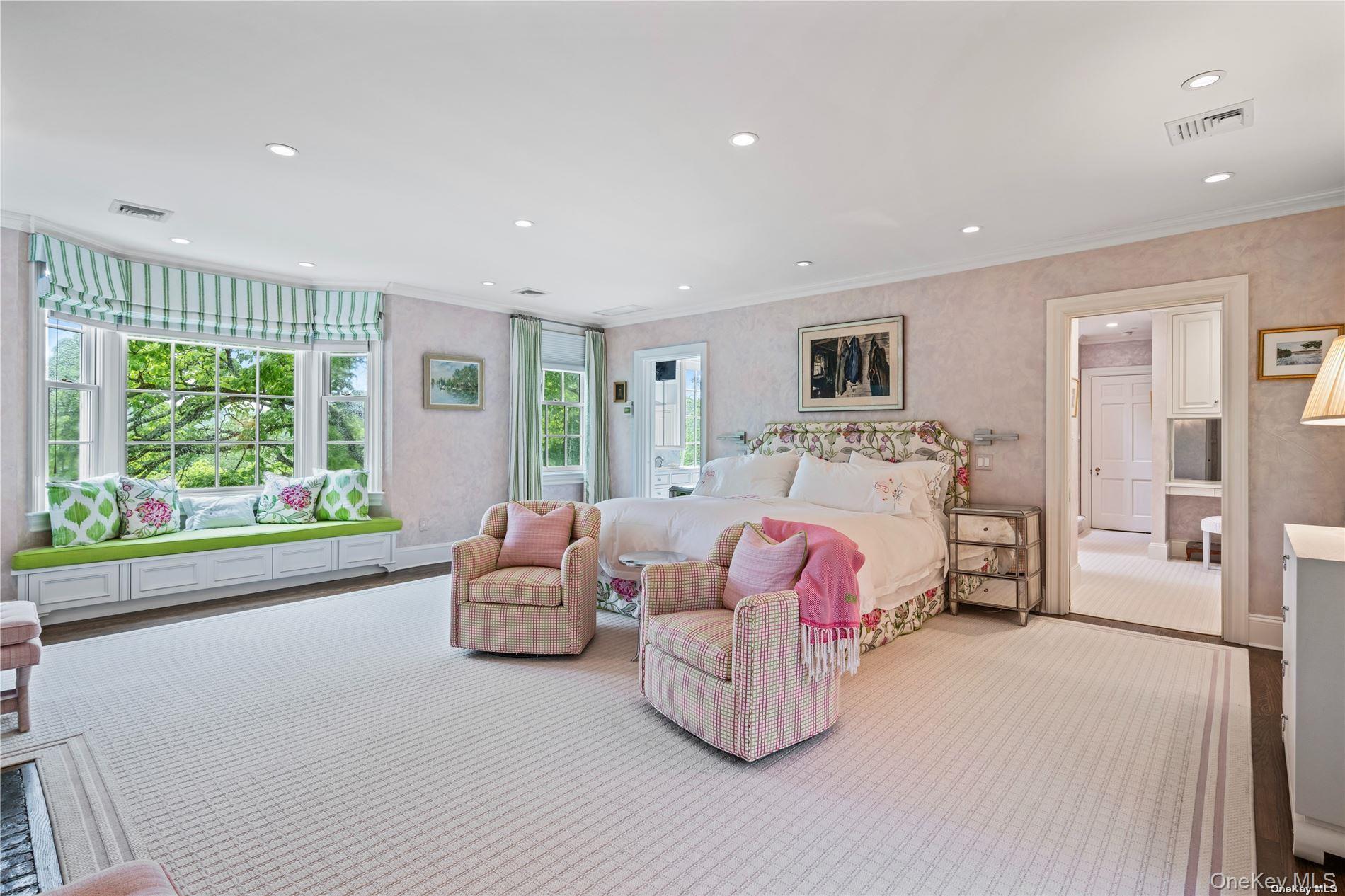 Single Family Cleft Road  Nassau County, NY 11765, MLS-987913-17