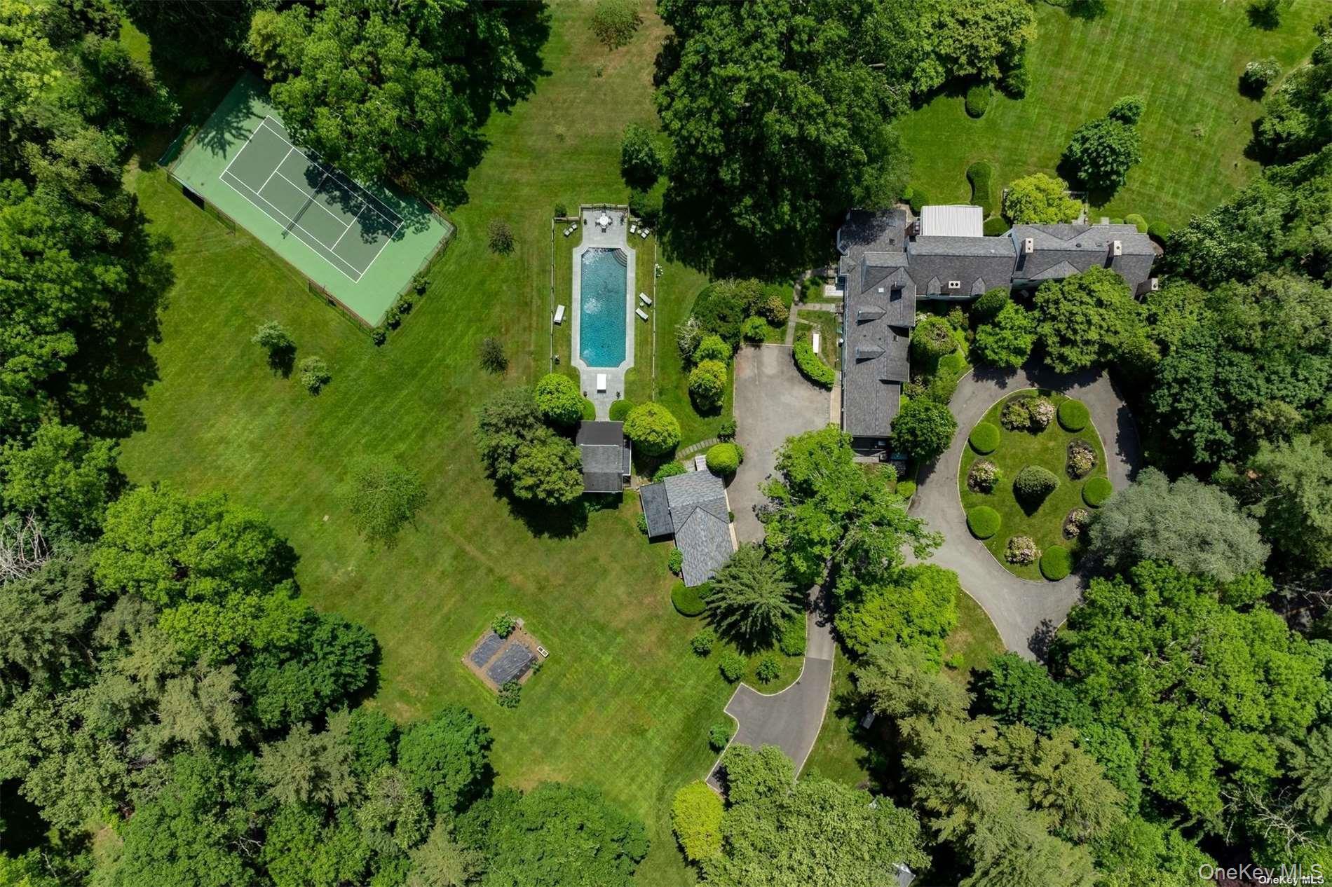 Single Family Cleft Road  Nassau County, NY 11765, MLS-987913-35