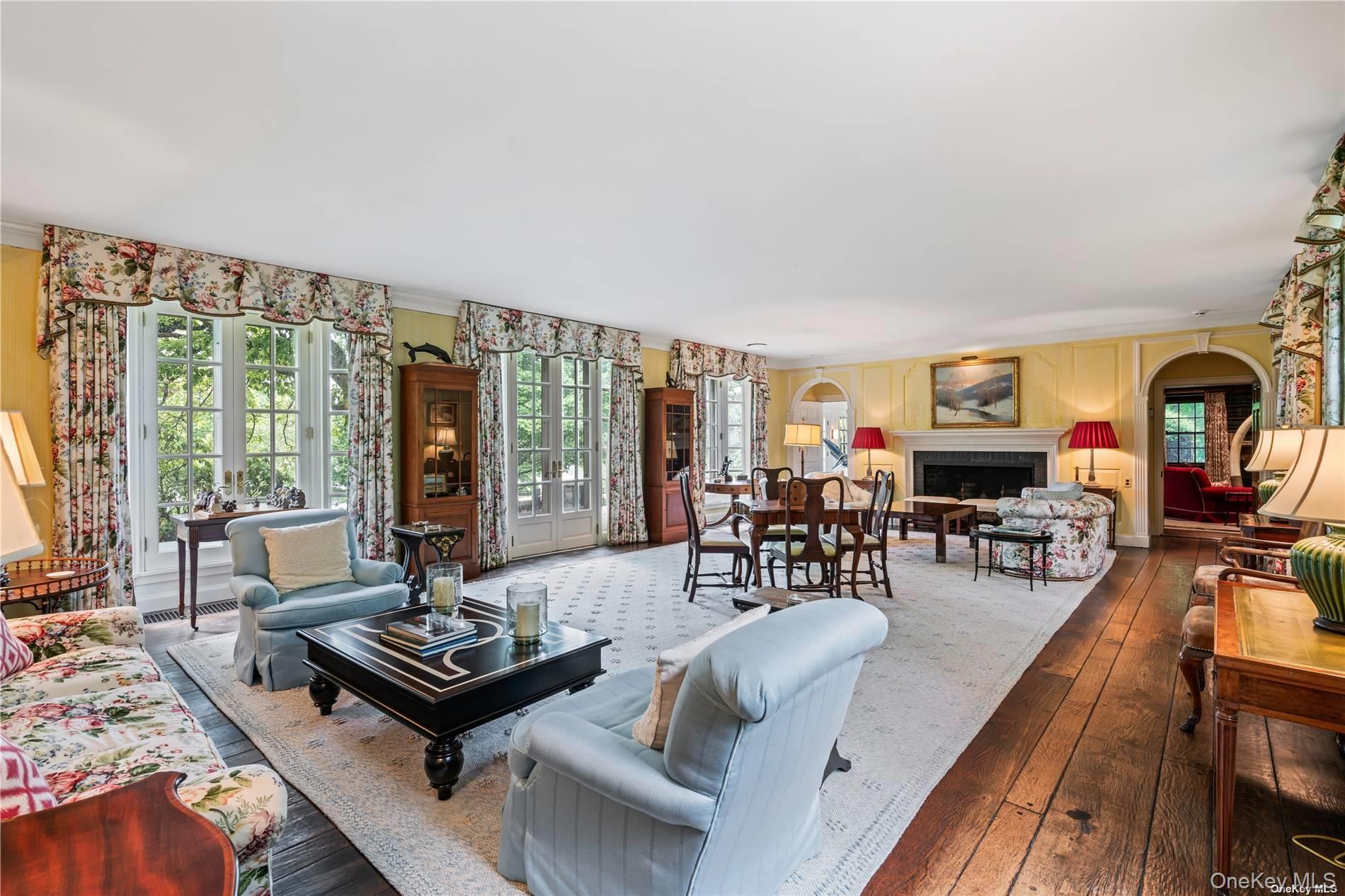 Single Family Cleft Road  Nassau County, NY 11765, MLS-987913-9
