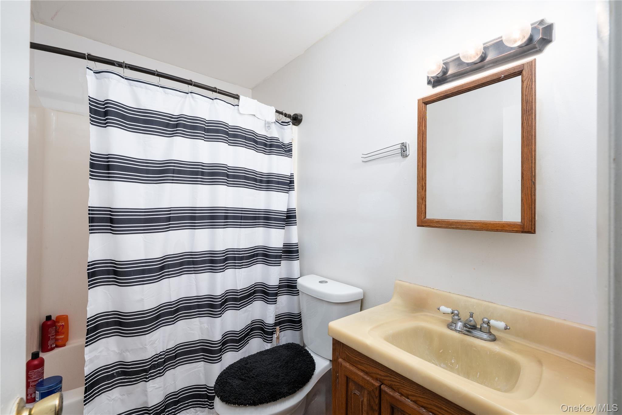 Single Family Powerline  Dutchess County, NY 12580, MLS-987915-18