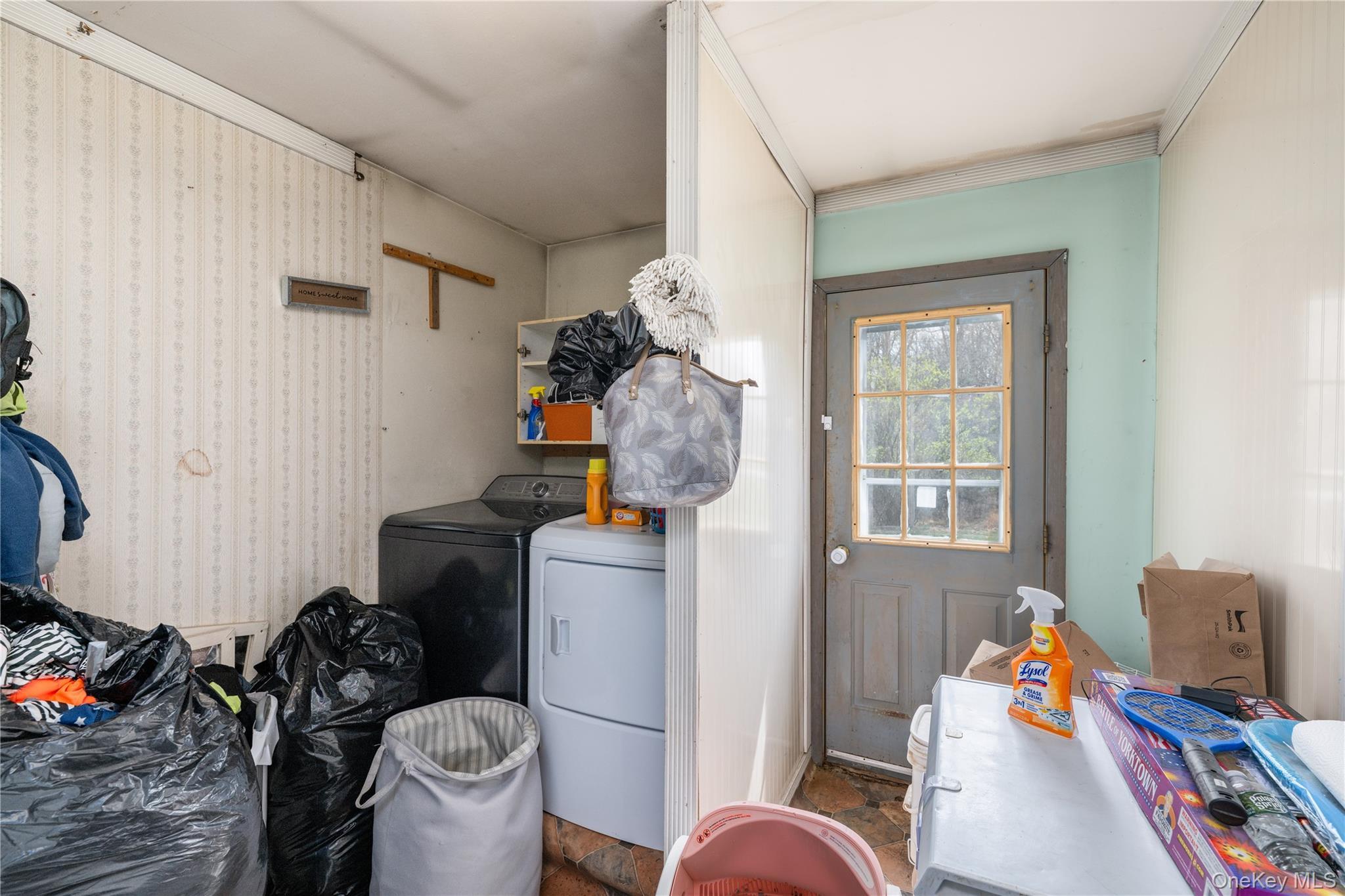 Single Family Powerline  Dutchess County, NY 12580, MLS-987915-25