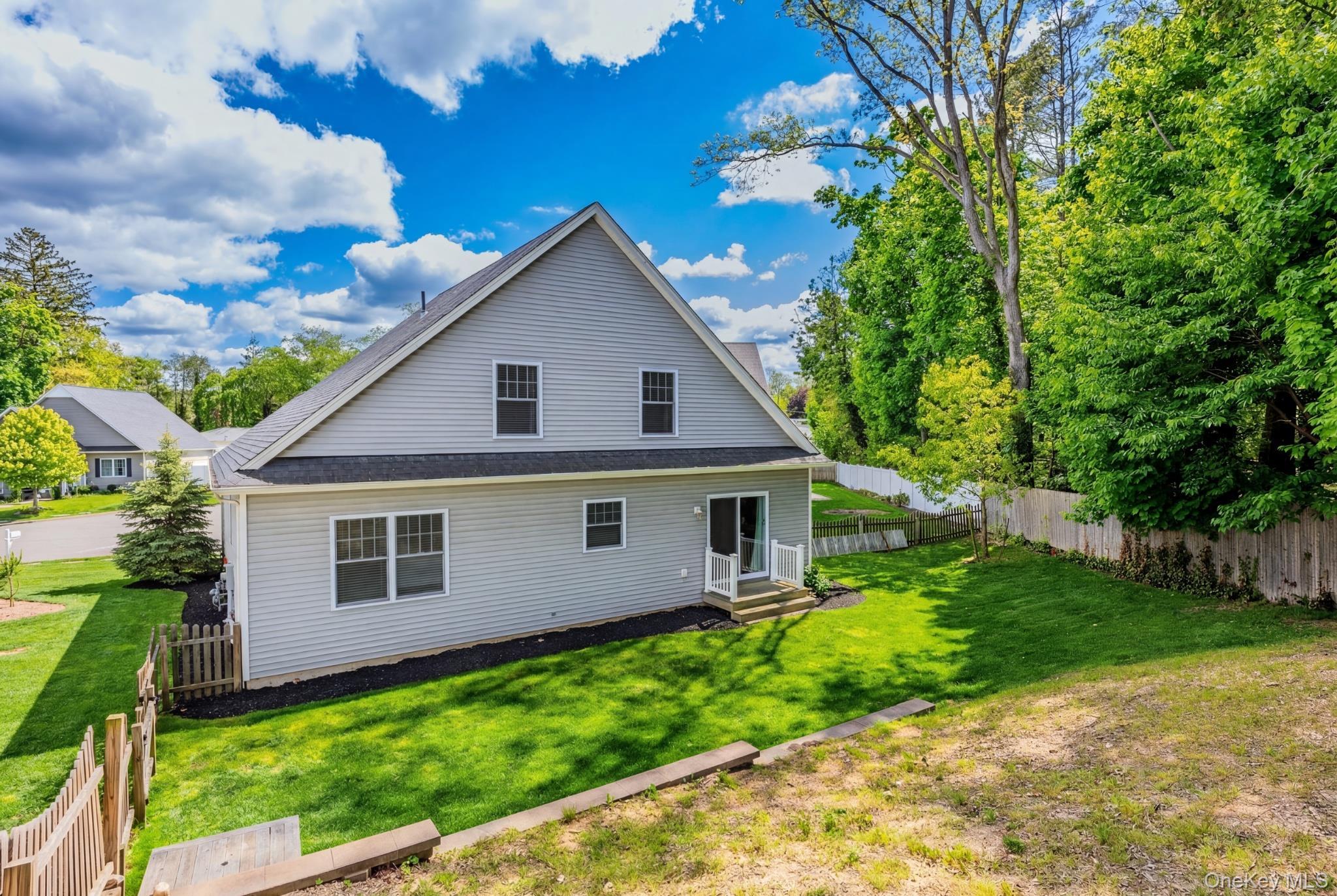 Single Family Clear Creek Court  Suffolk County, NY 11746, MLS-987923-43