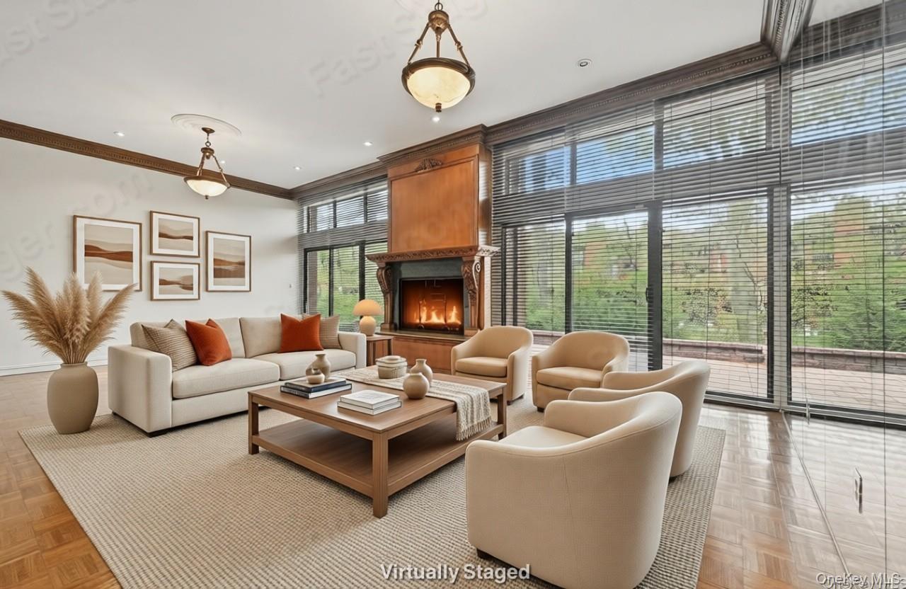 Condo Chestnut Hill  Nassau County, NY 11576, MLS-987962-8