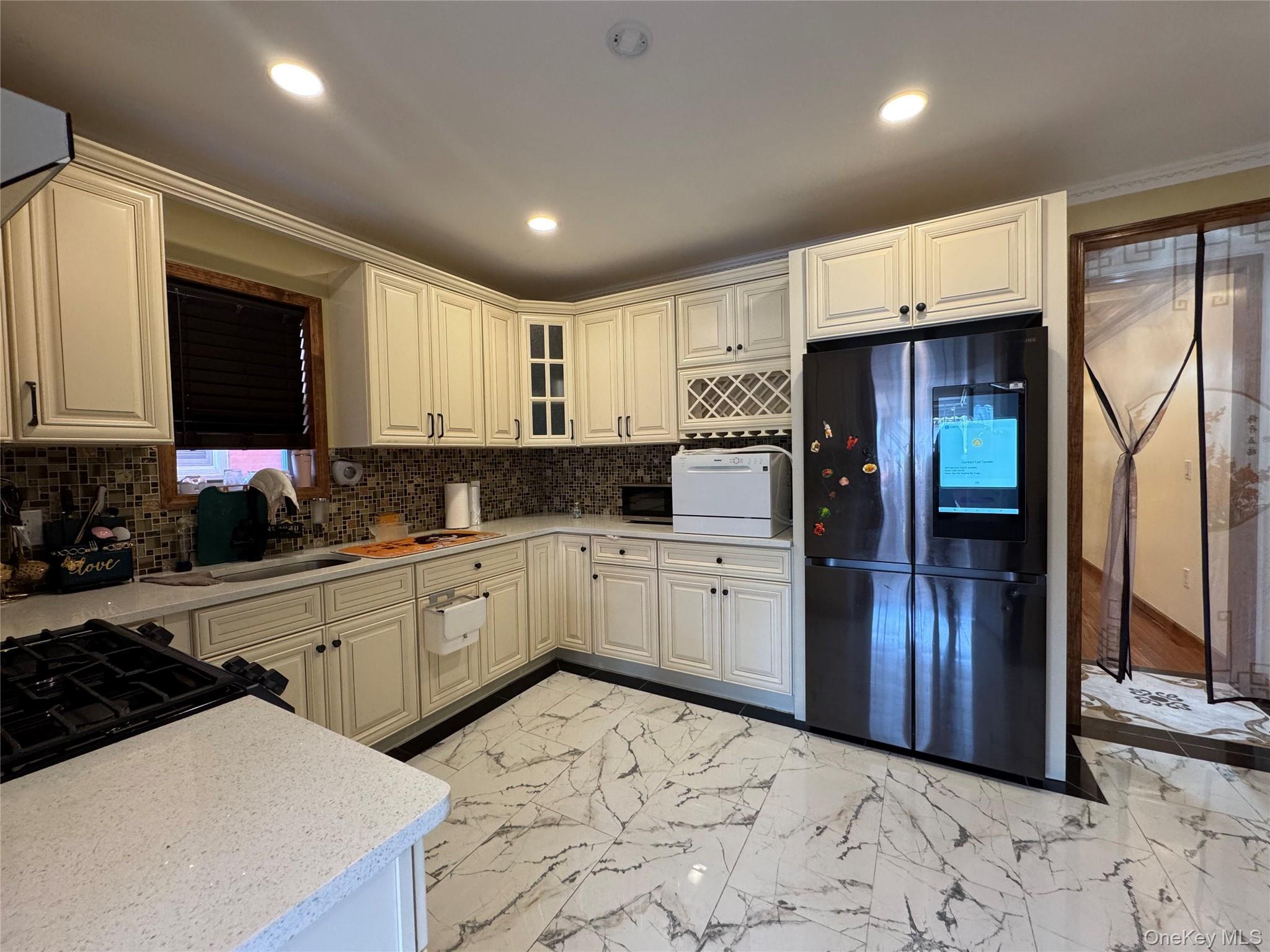 Single Family 35th  Brooklyn, NY 11234, MLS-987976-5