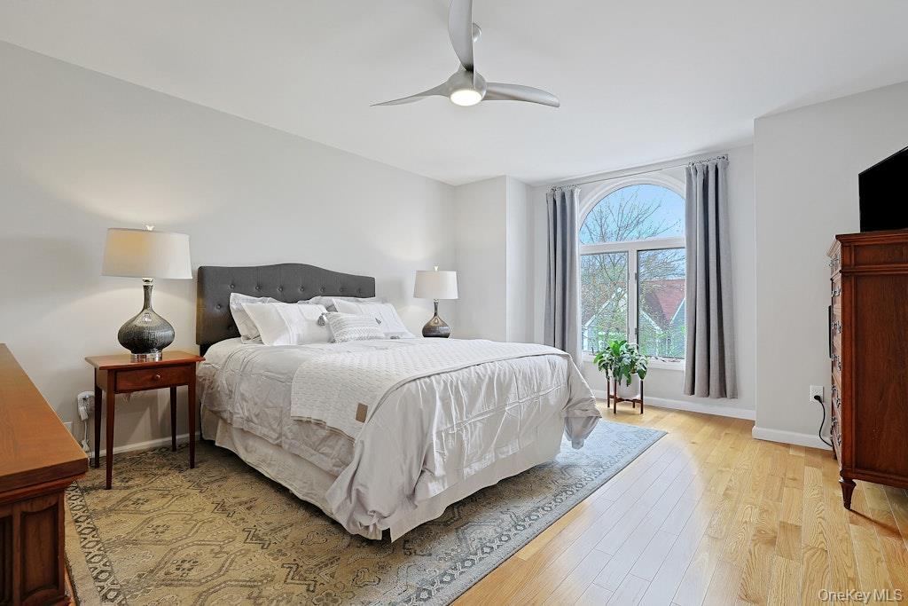 Single Family Regent  Westchester County, NY 10549, MLS-987979-12