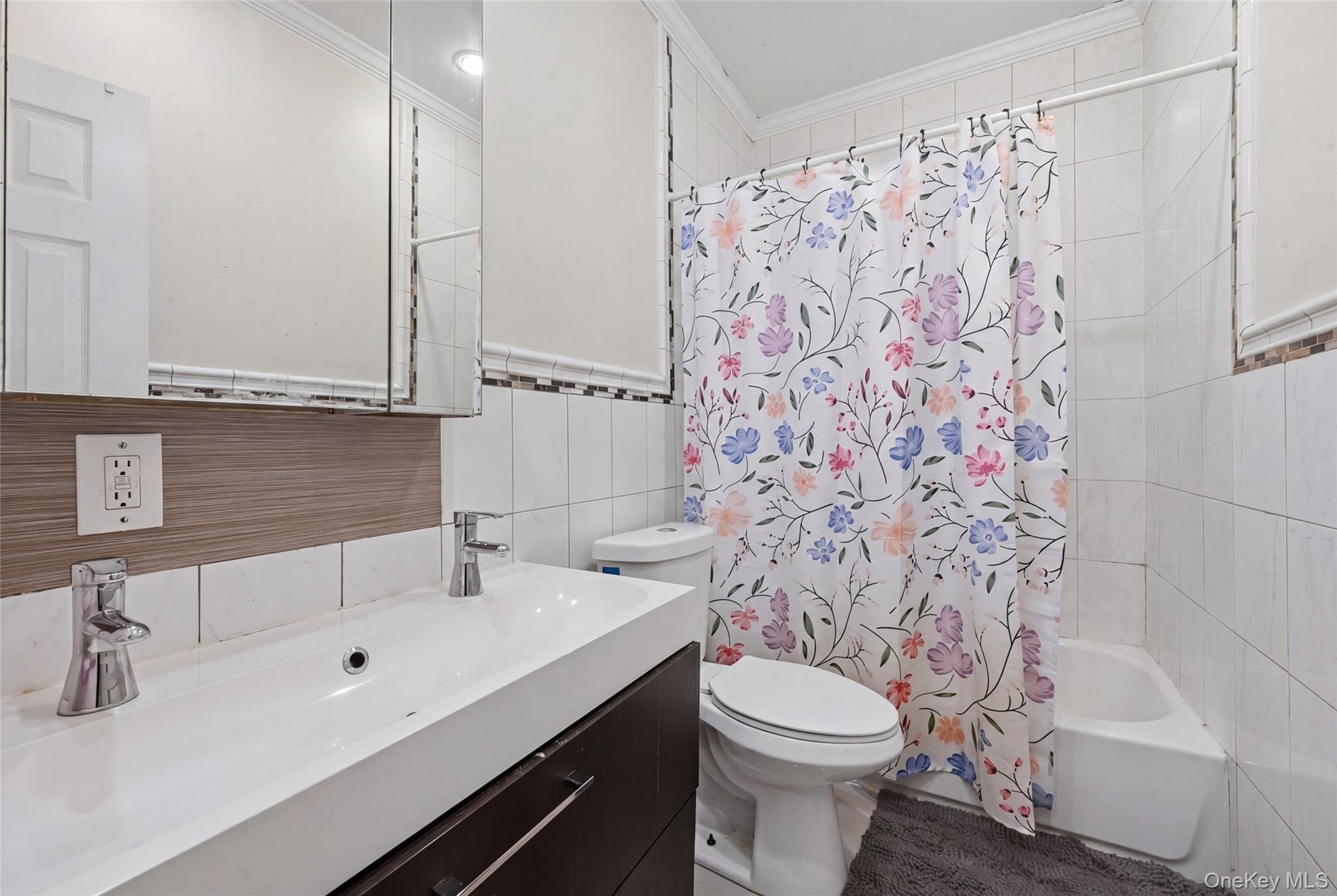 Single Family Nichols  Brooklyn, NY 11208, MLS-987995-17