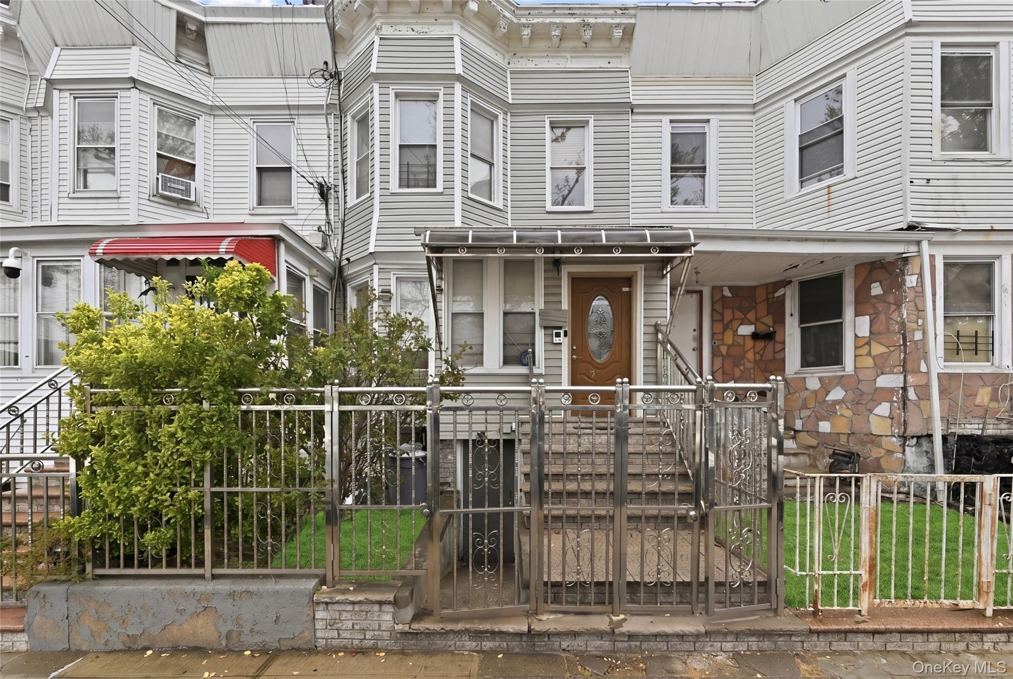 Single Family Nichols  Brooklyn, NY 11208, MLS-987995-2