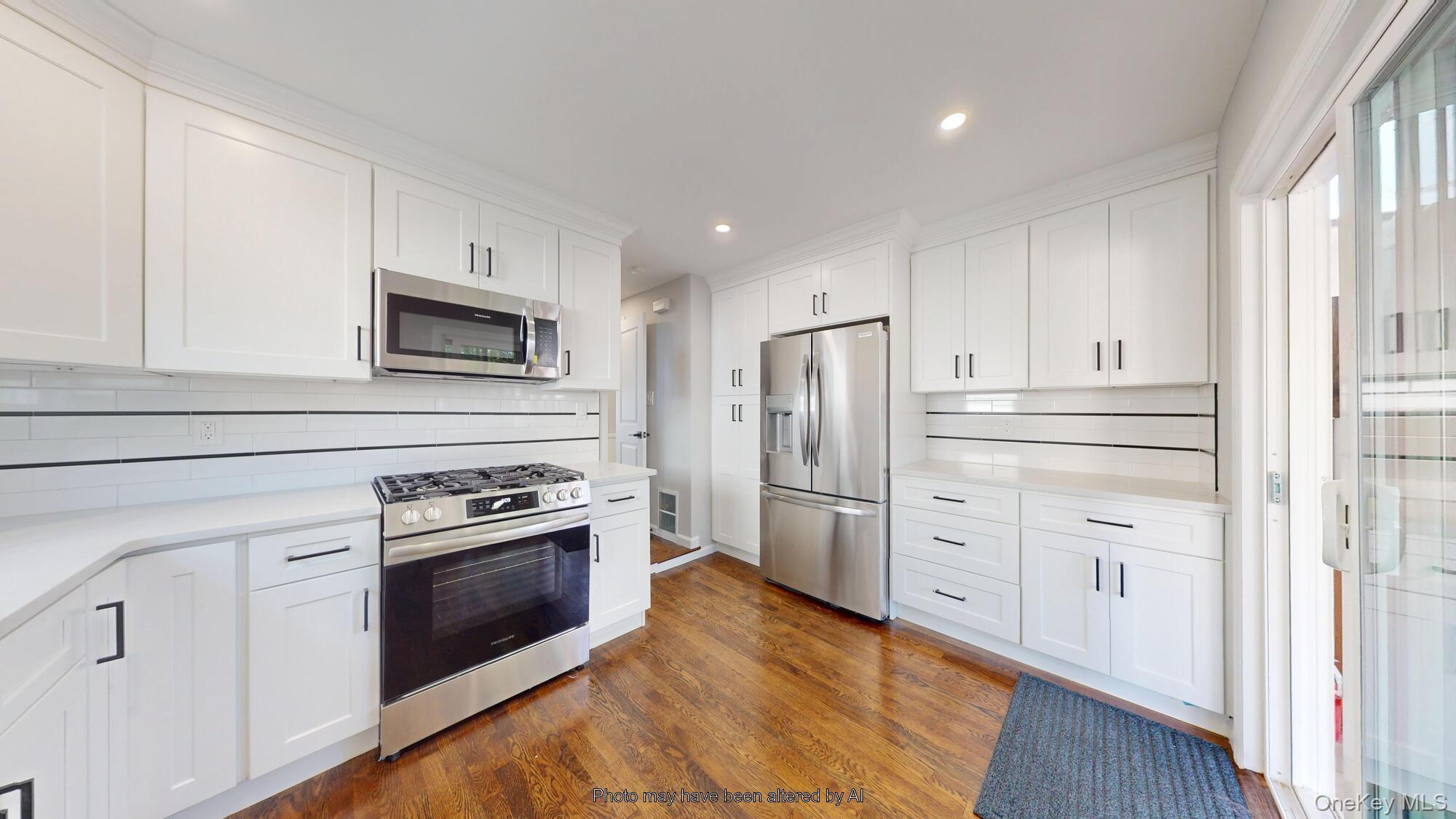 Single Family Thayer  Staten Island, NY 10306, MLS-988005-10