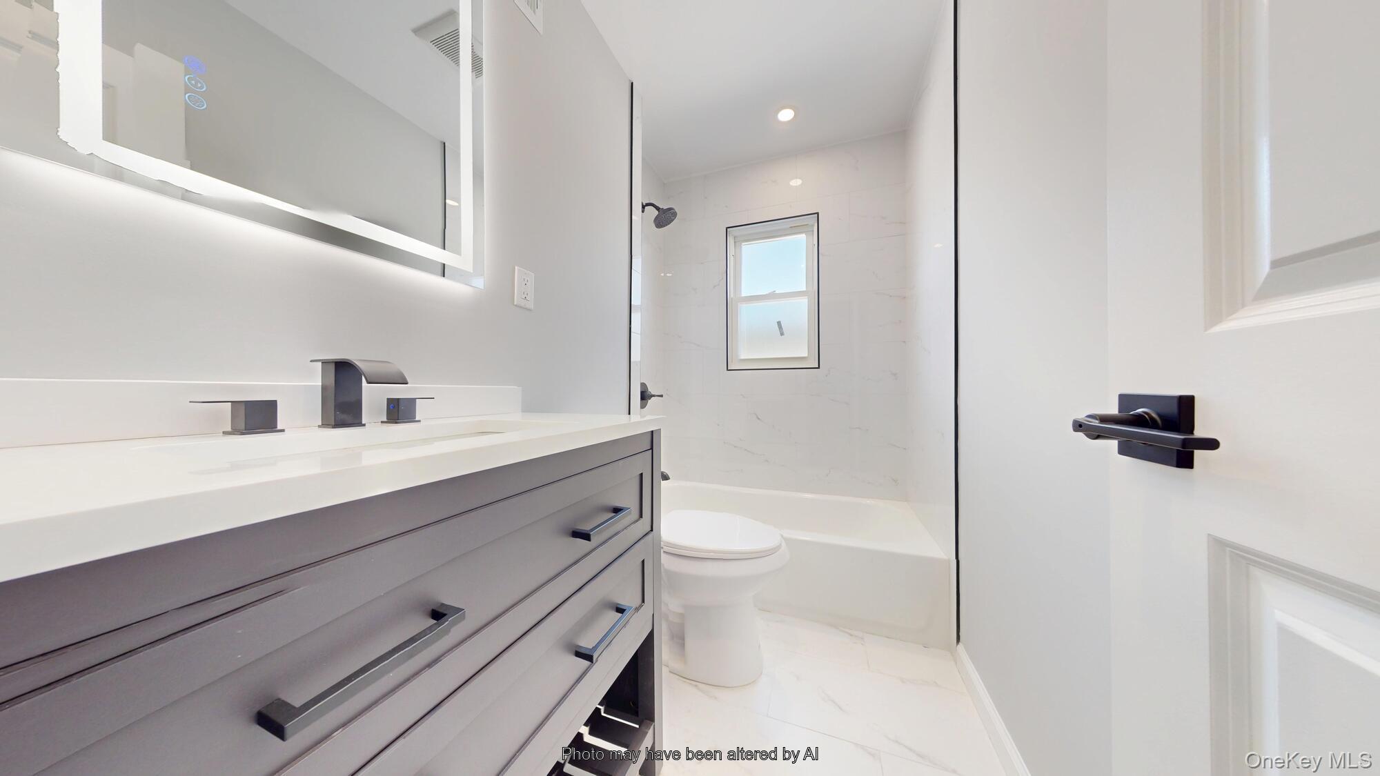 Single Family Thayer  Staten Island, NY 10306, MLS-988005-18