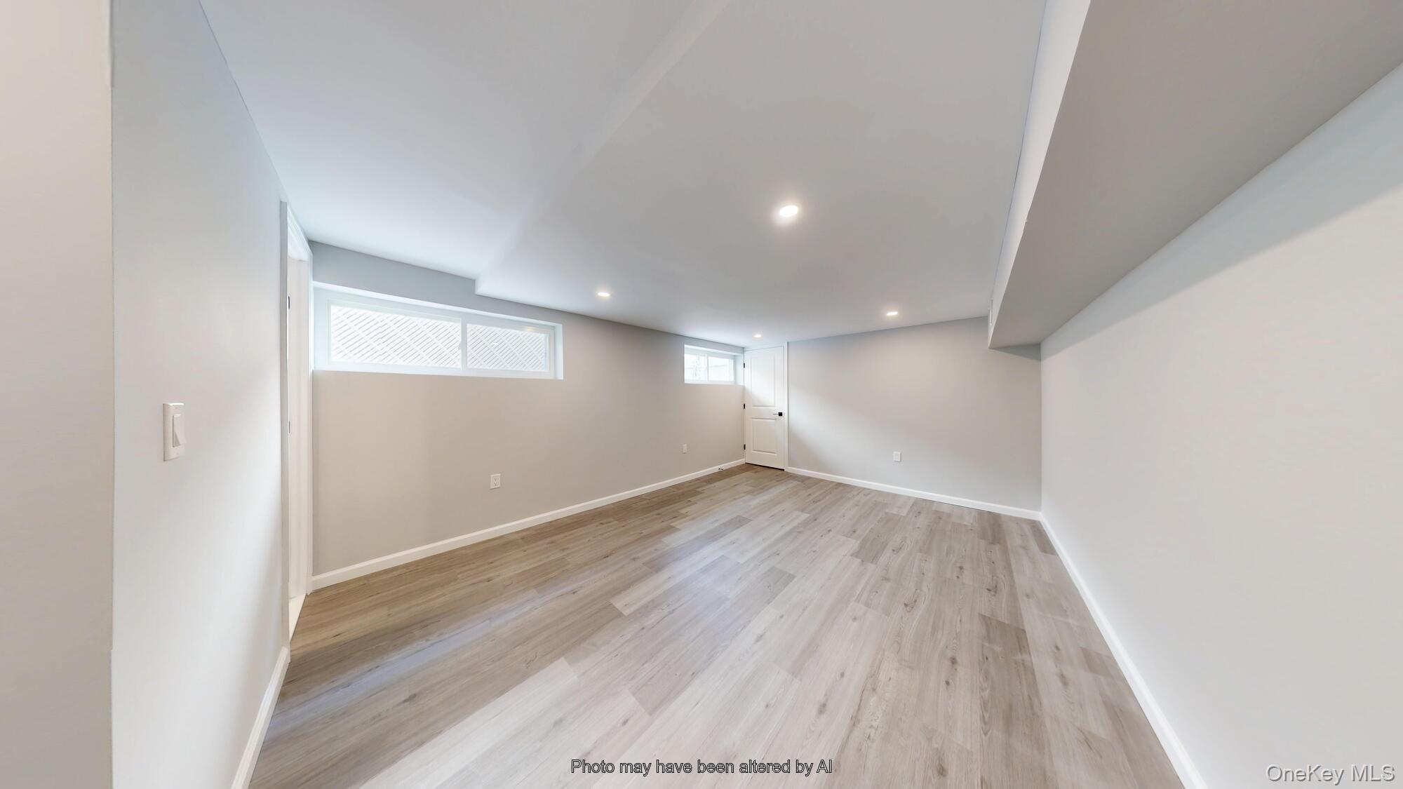 Single Family Thayer  Staten Island, NY 10306, MLS-988005-20
