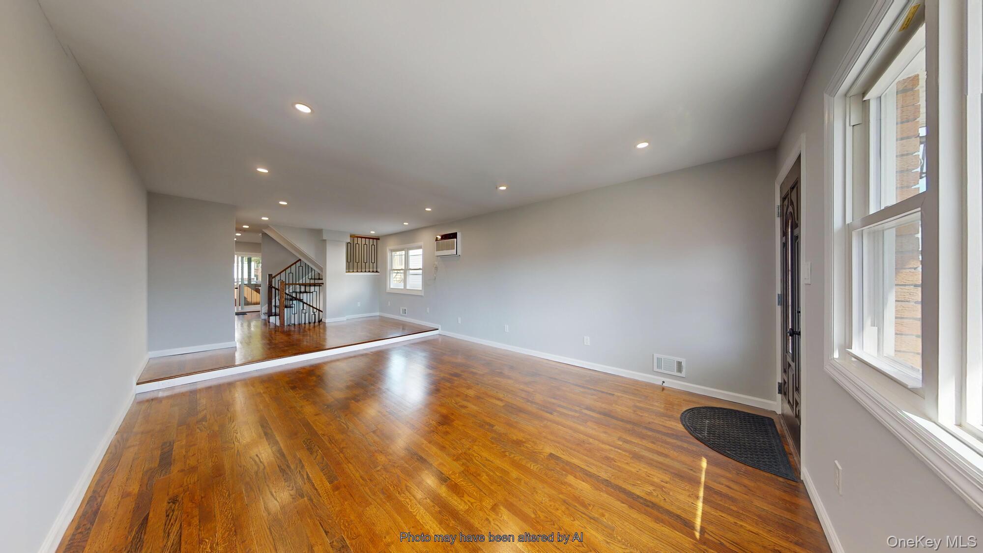 Single Family Thayer  Staten Island, NY 10306, MLS-988005-7