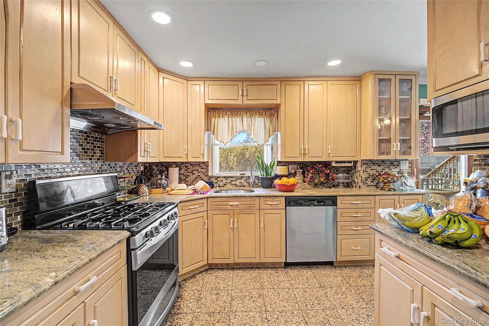 Single Family 57th Avenue Queens, NY 11362, MLS-988006-10