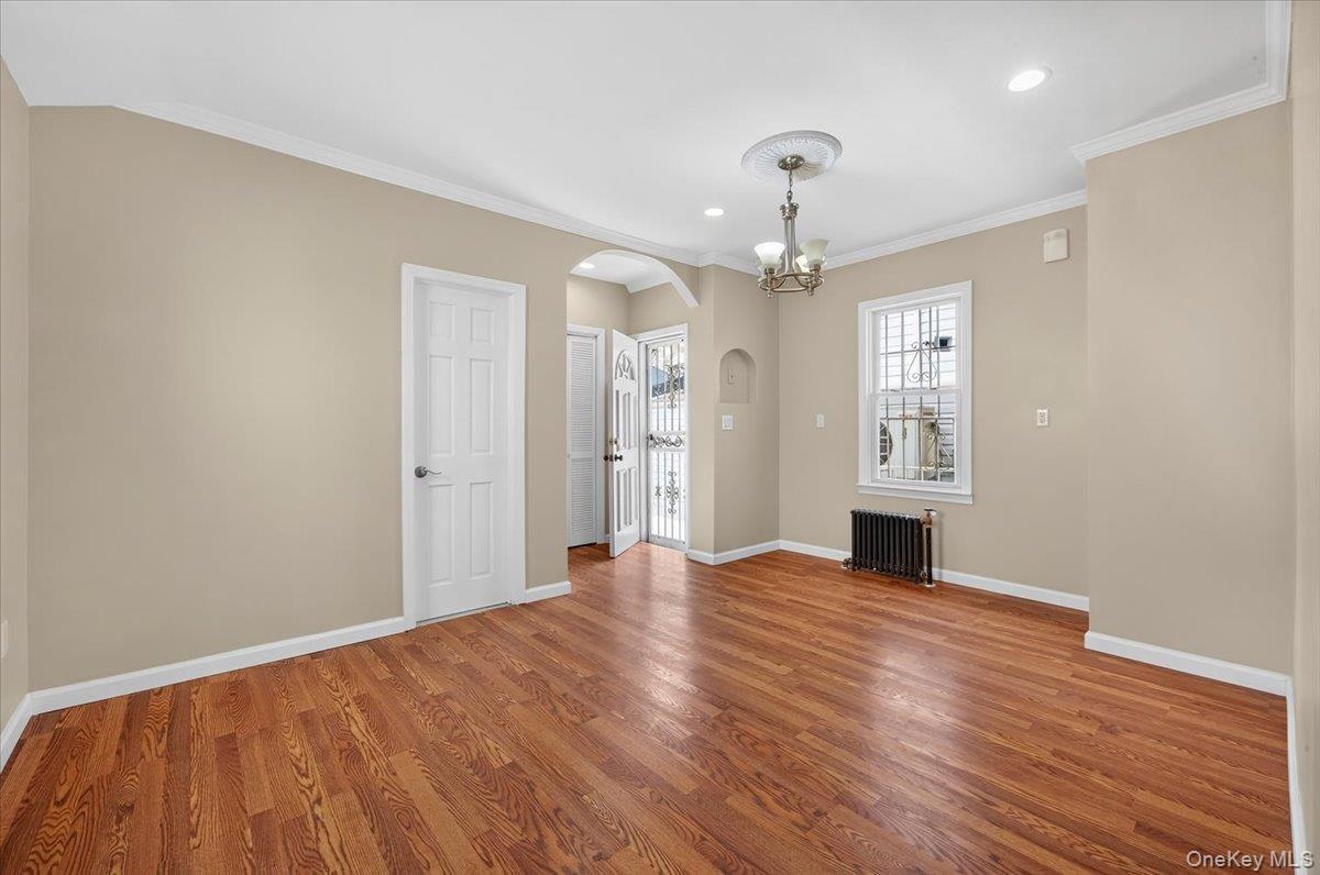 Single Family Harper  Bronx, NY 10466, MLS-988066-12