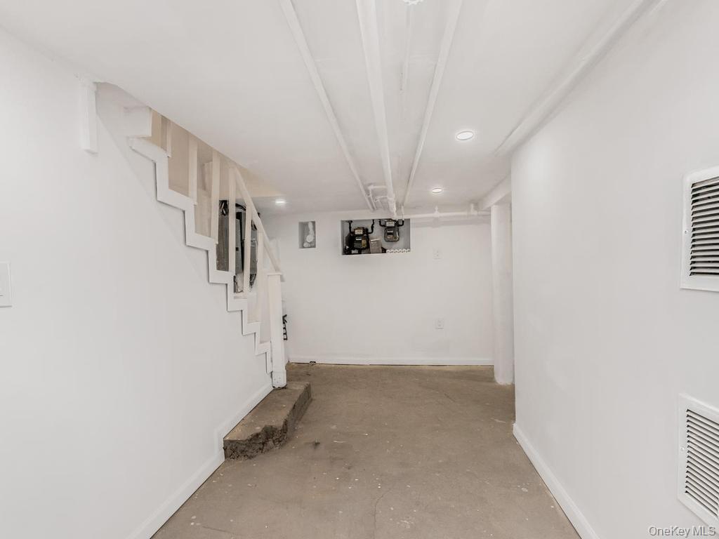 Single Family Havemeyer  Bronx, NY 10462, MLS-988073-17