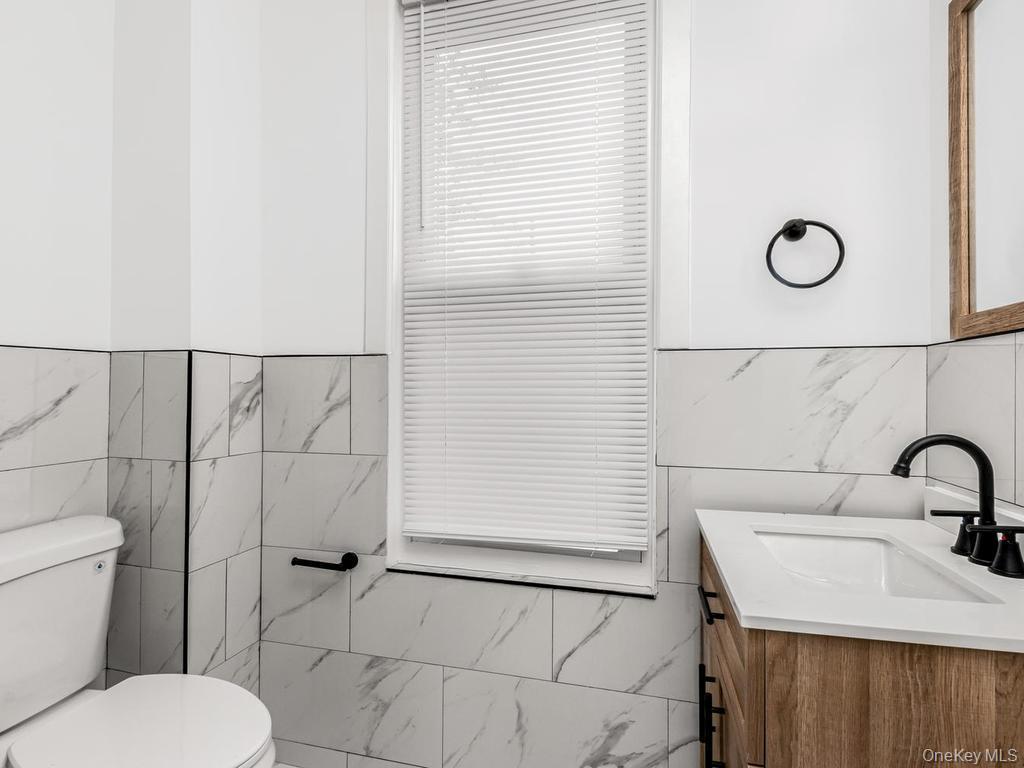 Single Family Havemeyer Bronx, NY 10462, MLS-988073-6