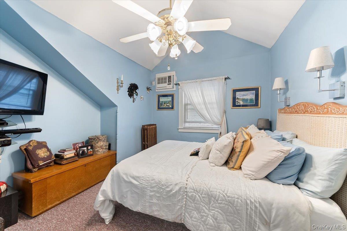 Single Family Underhill  Westchester County, NY 10707, MLS-988074-24
