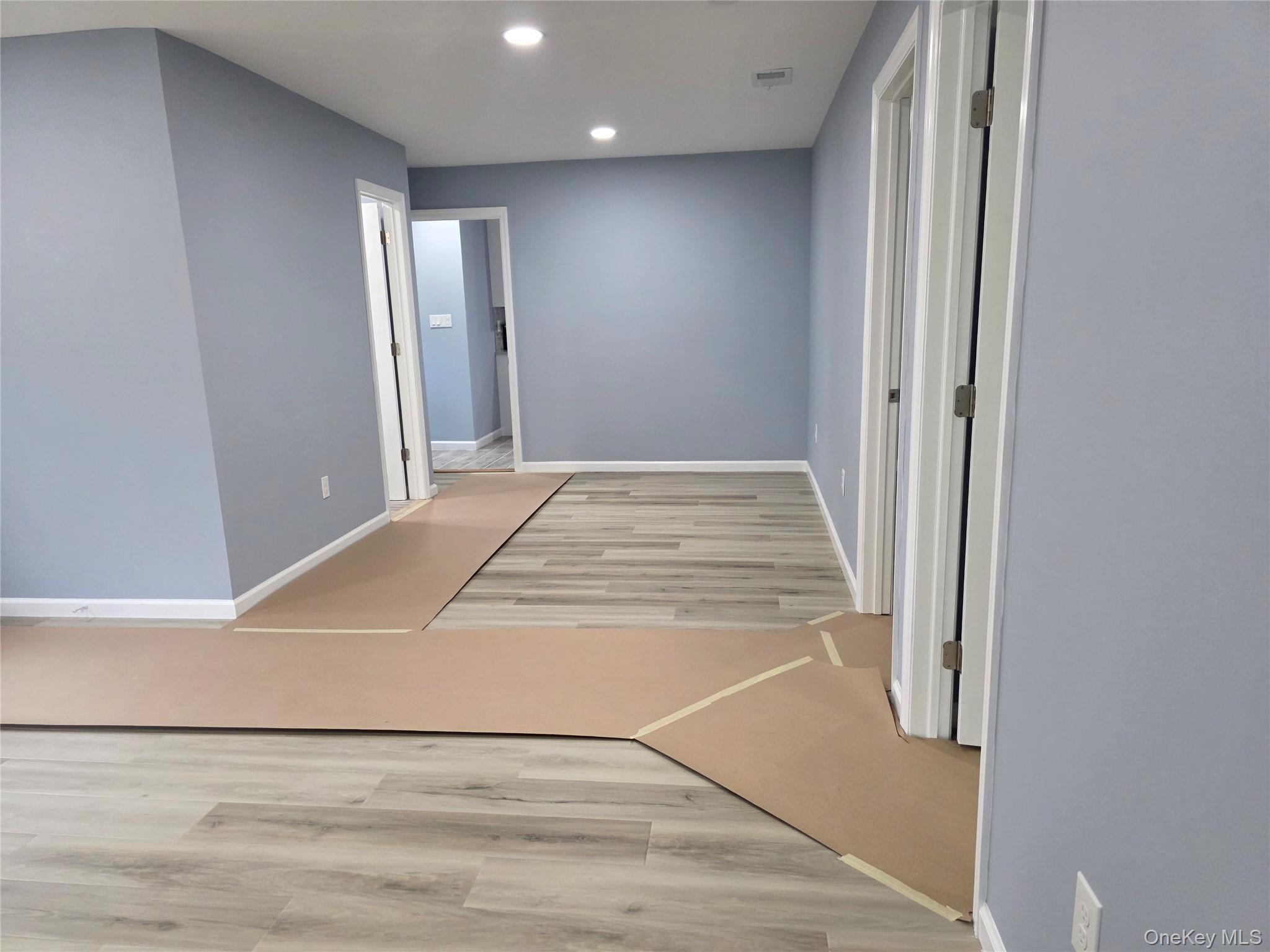 Single Family Linden  Suffolk County, NY 11967, MLS-988087-11