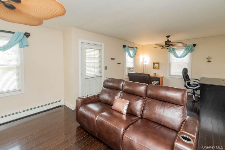 Single Family Holland Avenue Orange County, NY 12566, MLS-988088-21
