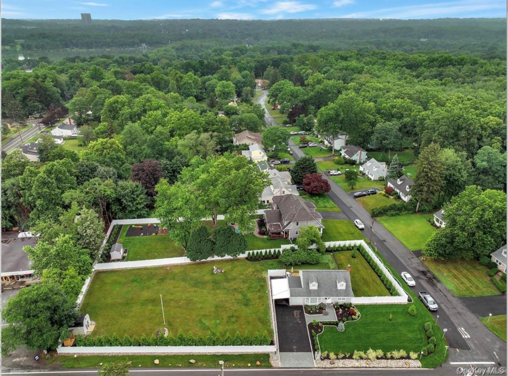 Single Family Van Wyck  Rockland County, NY 10913, MLS-988090-3