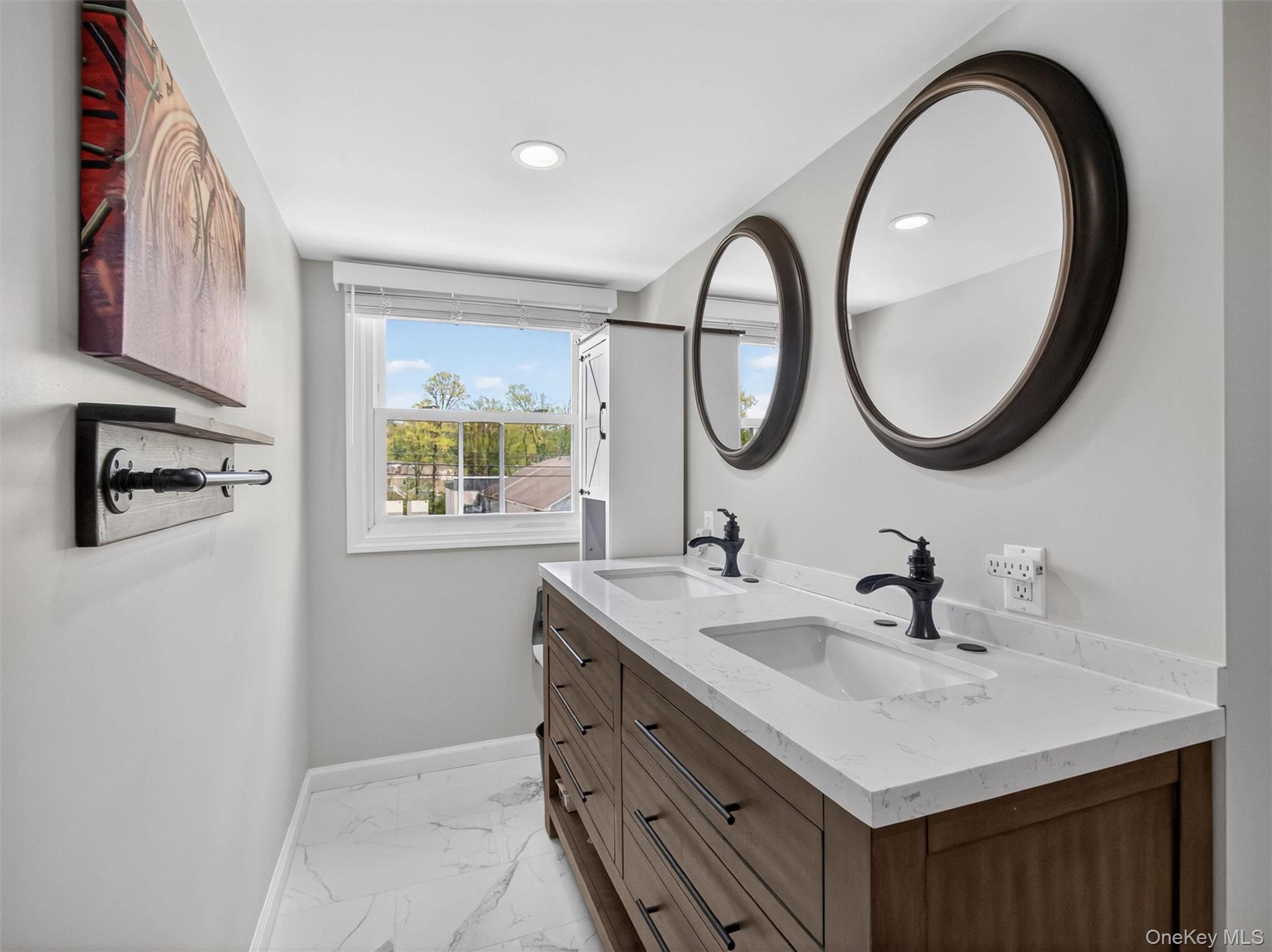 Single Family Van Wyck  Rockland County, NY 10913, MLS-988090-30