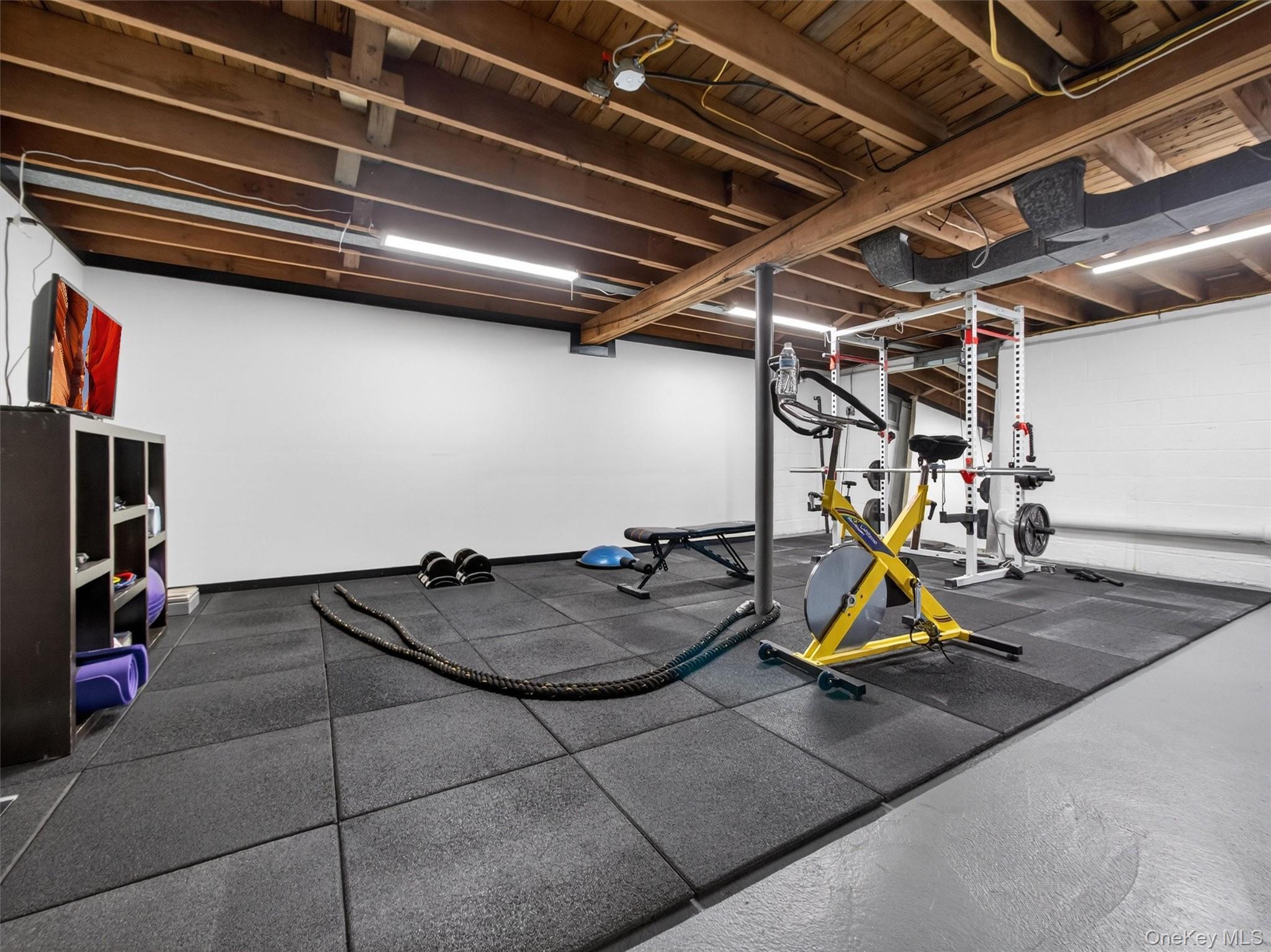 Single Family Van Wyck  Rockland County, NY 10913, MLS-988090-33