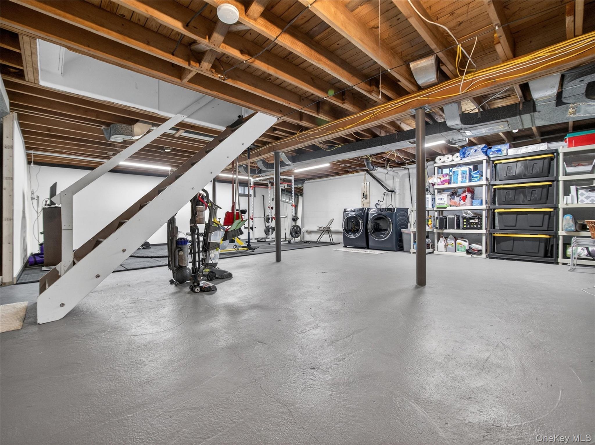 Single Family Van Wyck  Rockland County, NY 10913, MLS-988090-36