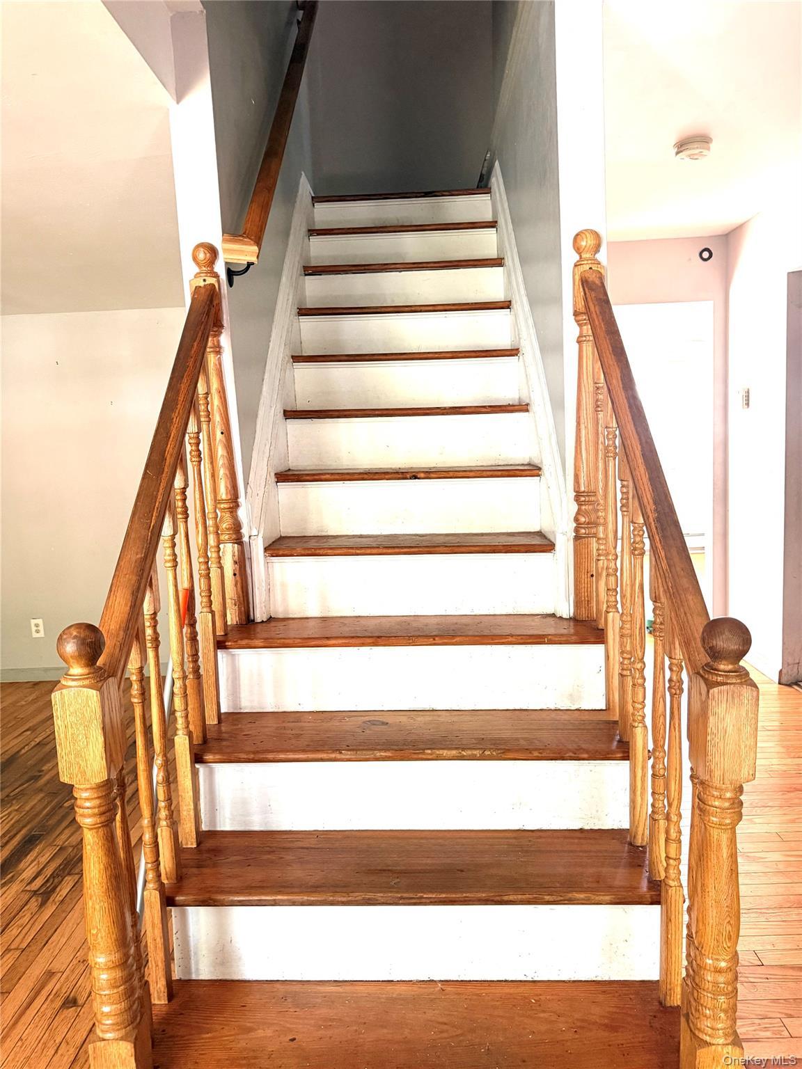 Single Family Hampton Avenue  Suffolk County, NY 11950, MLS-988118-11