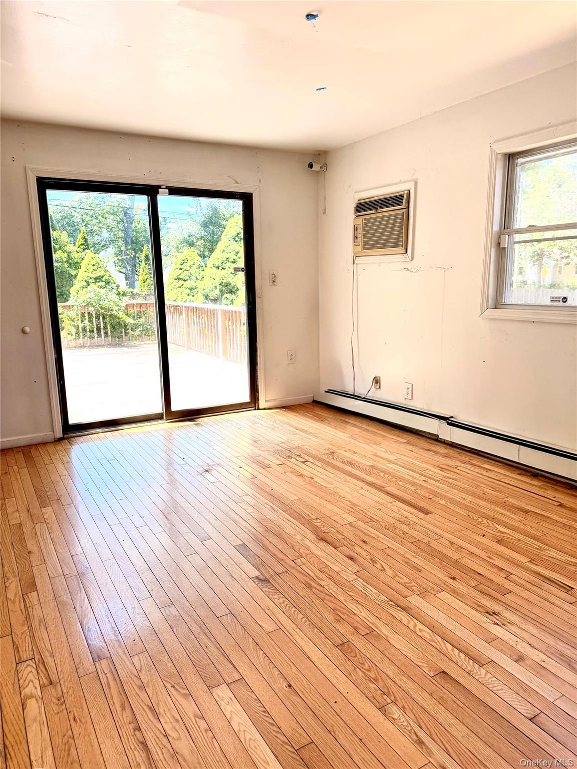 Single Family Hampton Avenue  Suffolk County, NY 11950, MLS-988118-9