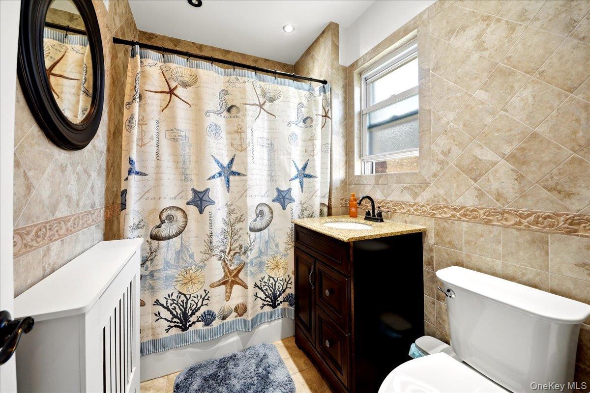 Single Family Bogart  Bronx, NY 10462, MLS-988127-18