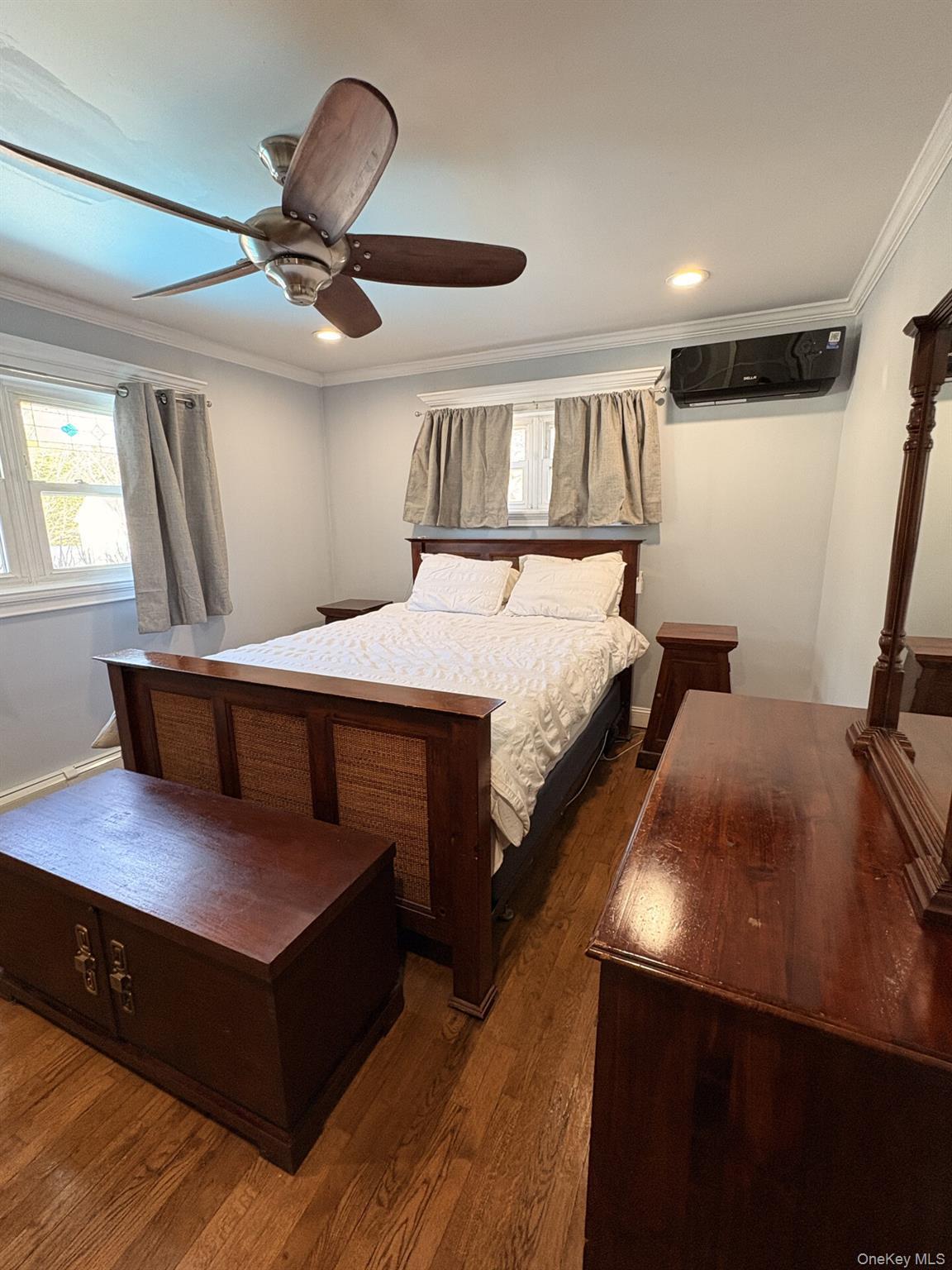 Single Family Barnfield  Suffolk County, NY 11703, MLS-988129-20