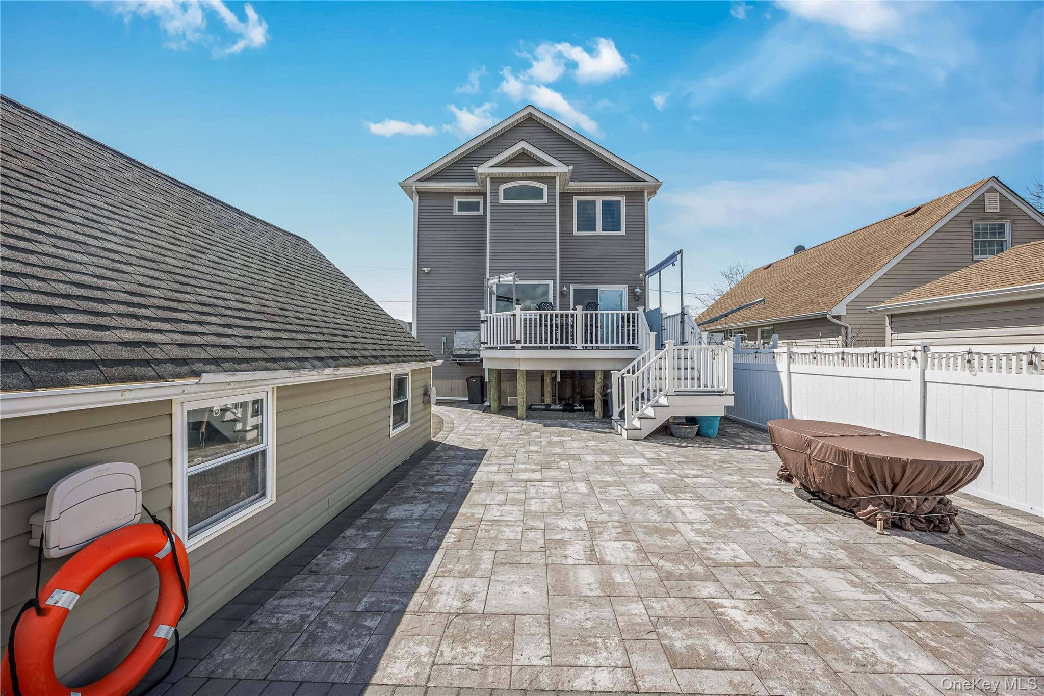 Single Family Cape  Suffolk County, NY 11701, MLS-988153-23