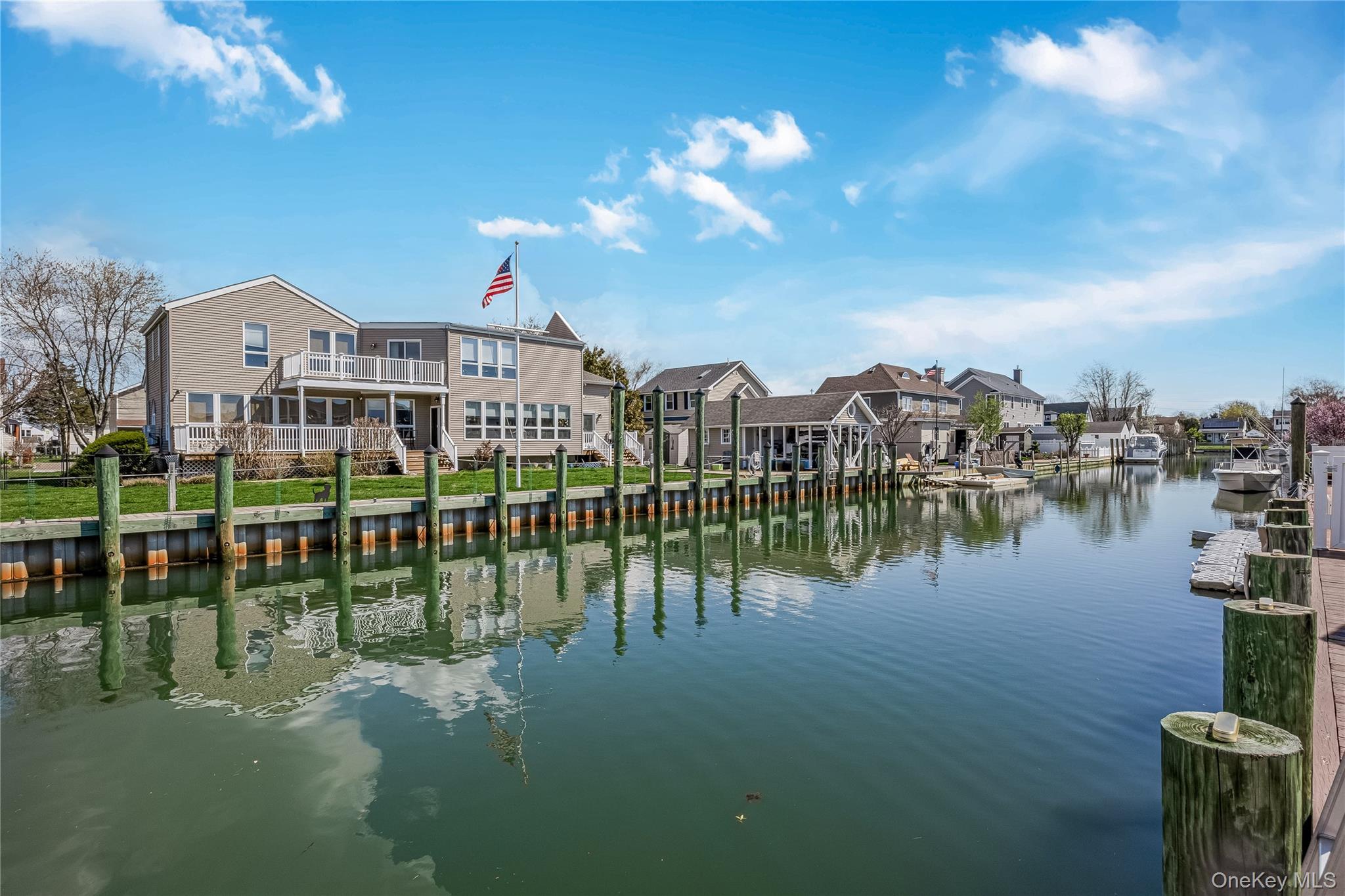 Single Family Cape  Suffolk County, NY 11701, MLS-988153-25